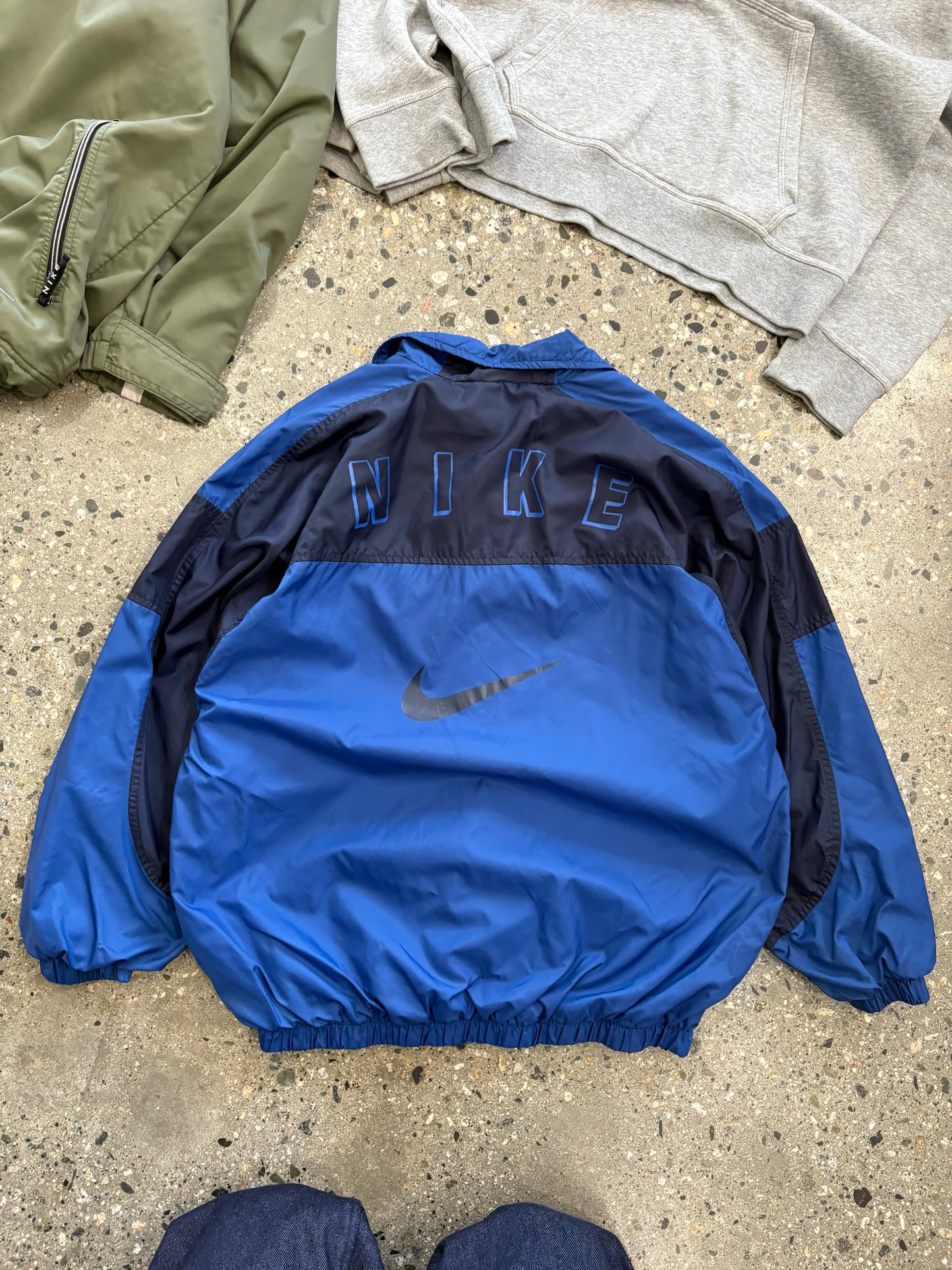 90s Nike Windbreaker