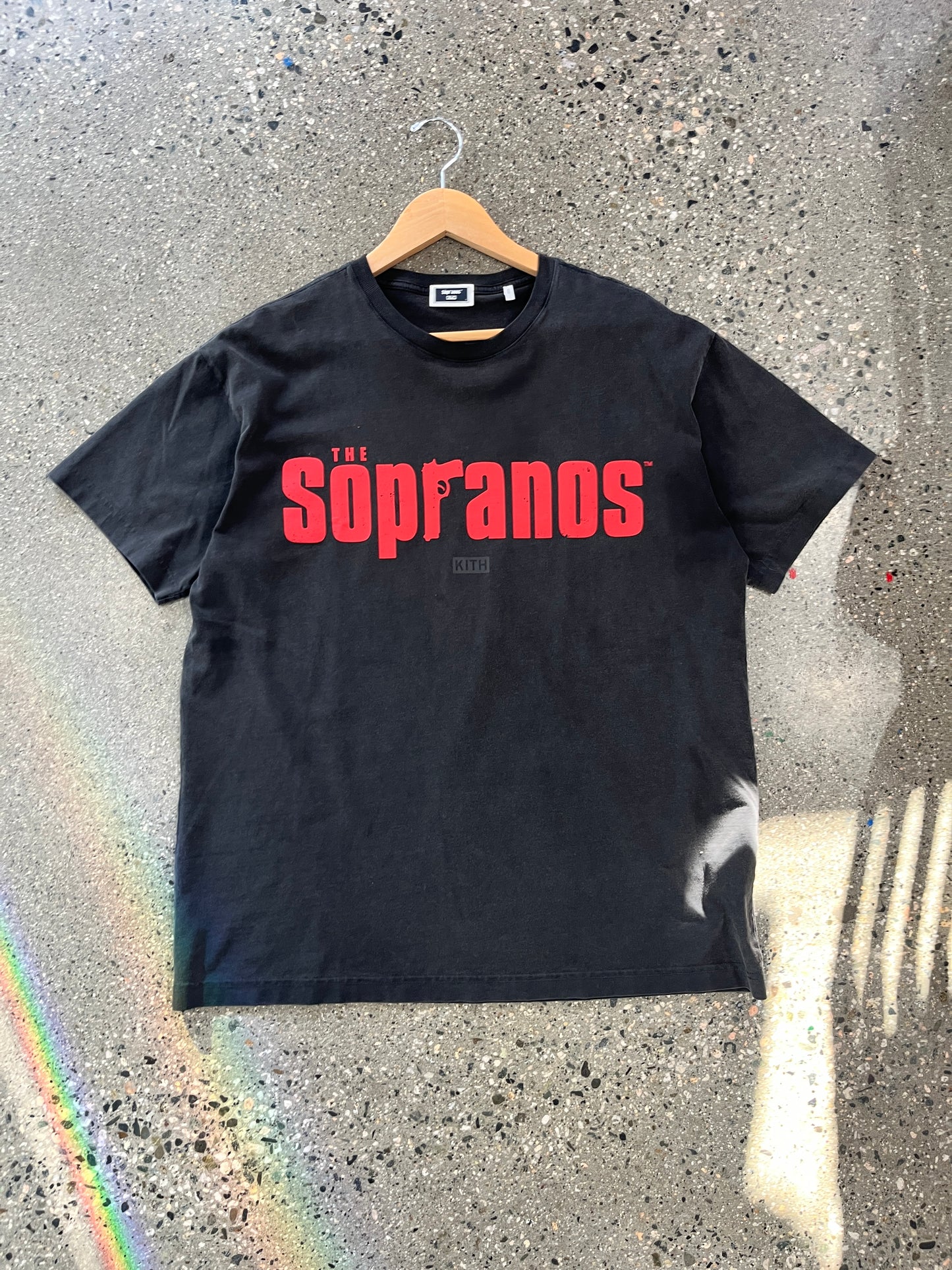 (L) Sopranos Kith Tee