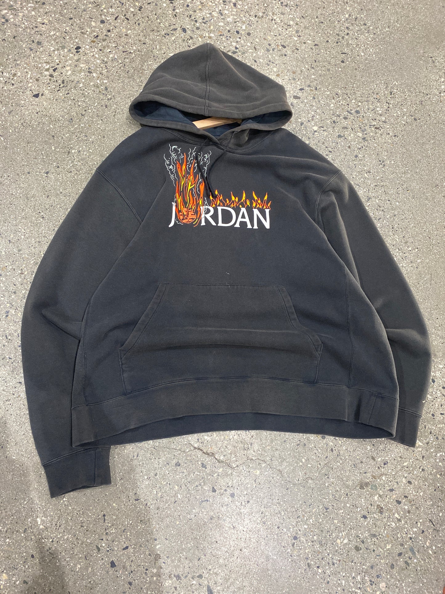 (L/XL) Travis’s Scott Jordan x Cactus Jack Hoodie