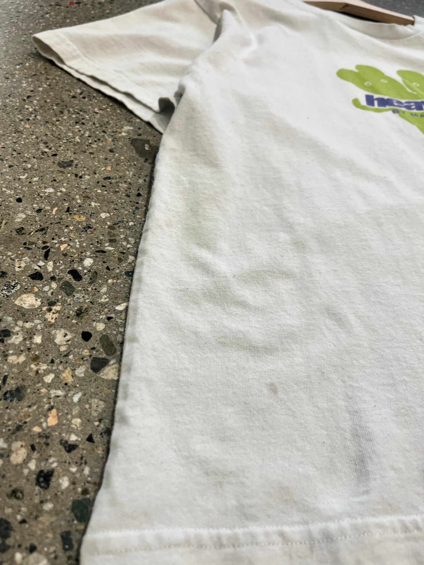 (L) Heaven by Marc Jacob’s Tee (as is. )