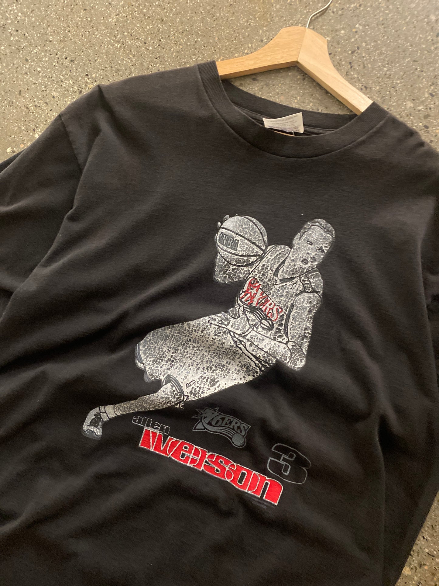 (XL) vintage Allen Iverson Tee