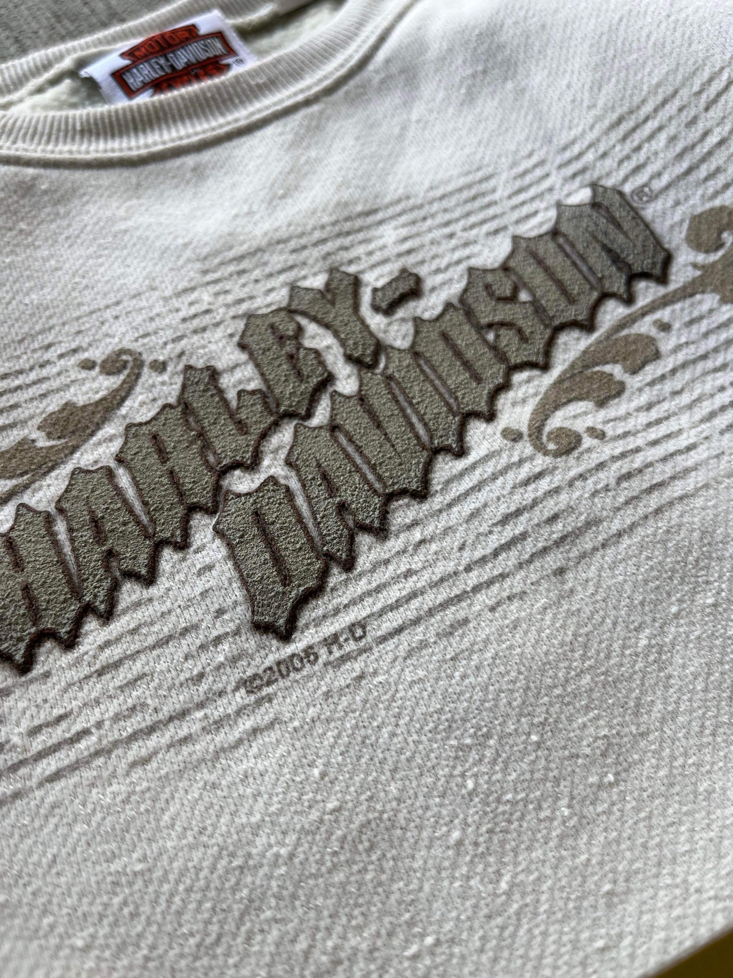 (XXS) 2006 Cream Harley Davidson Crewneck