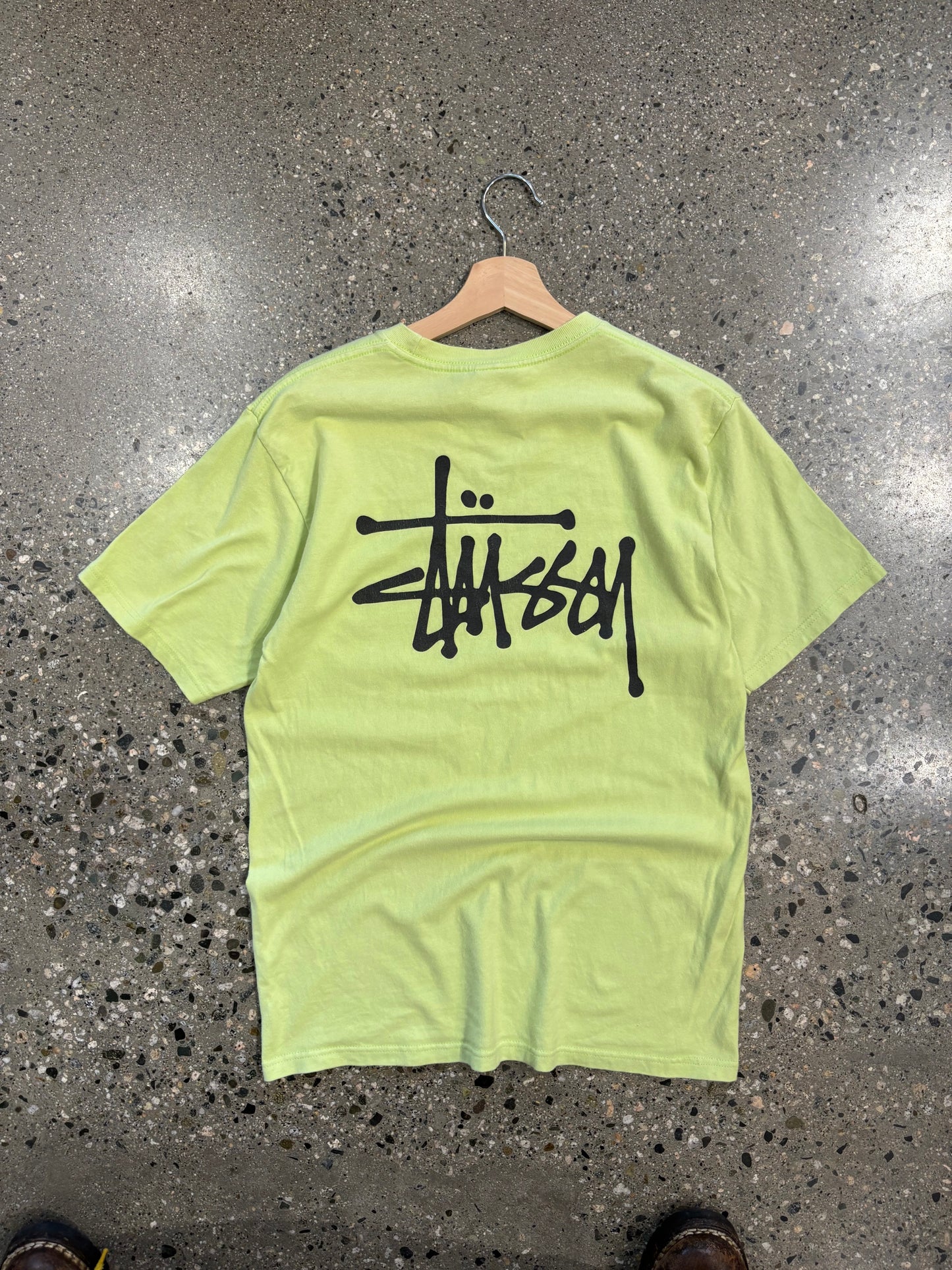 (M) Avocado Stussy Tee