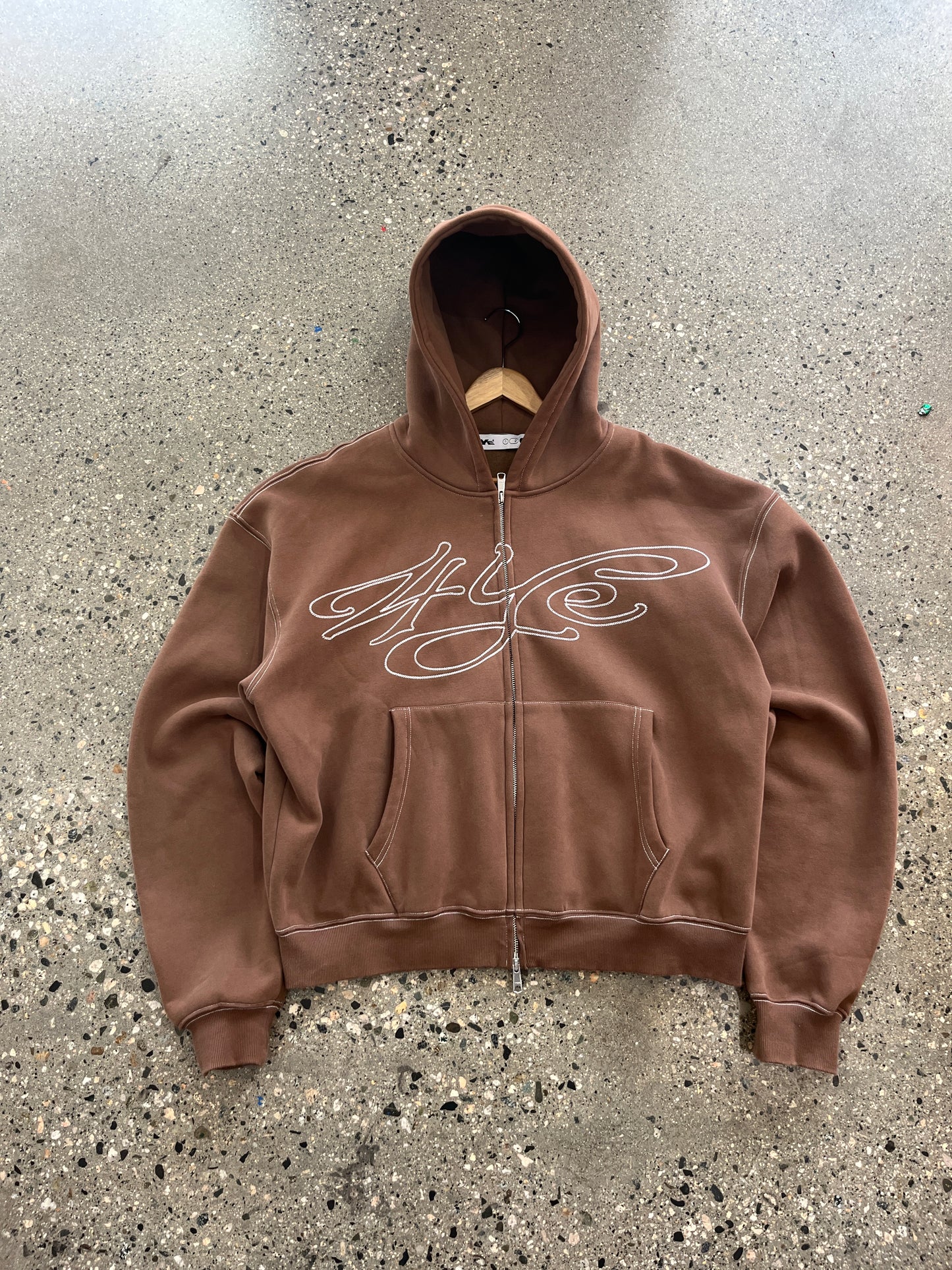 (L/XL) 4YE Brown Zip Up
