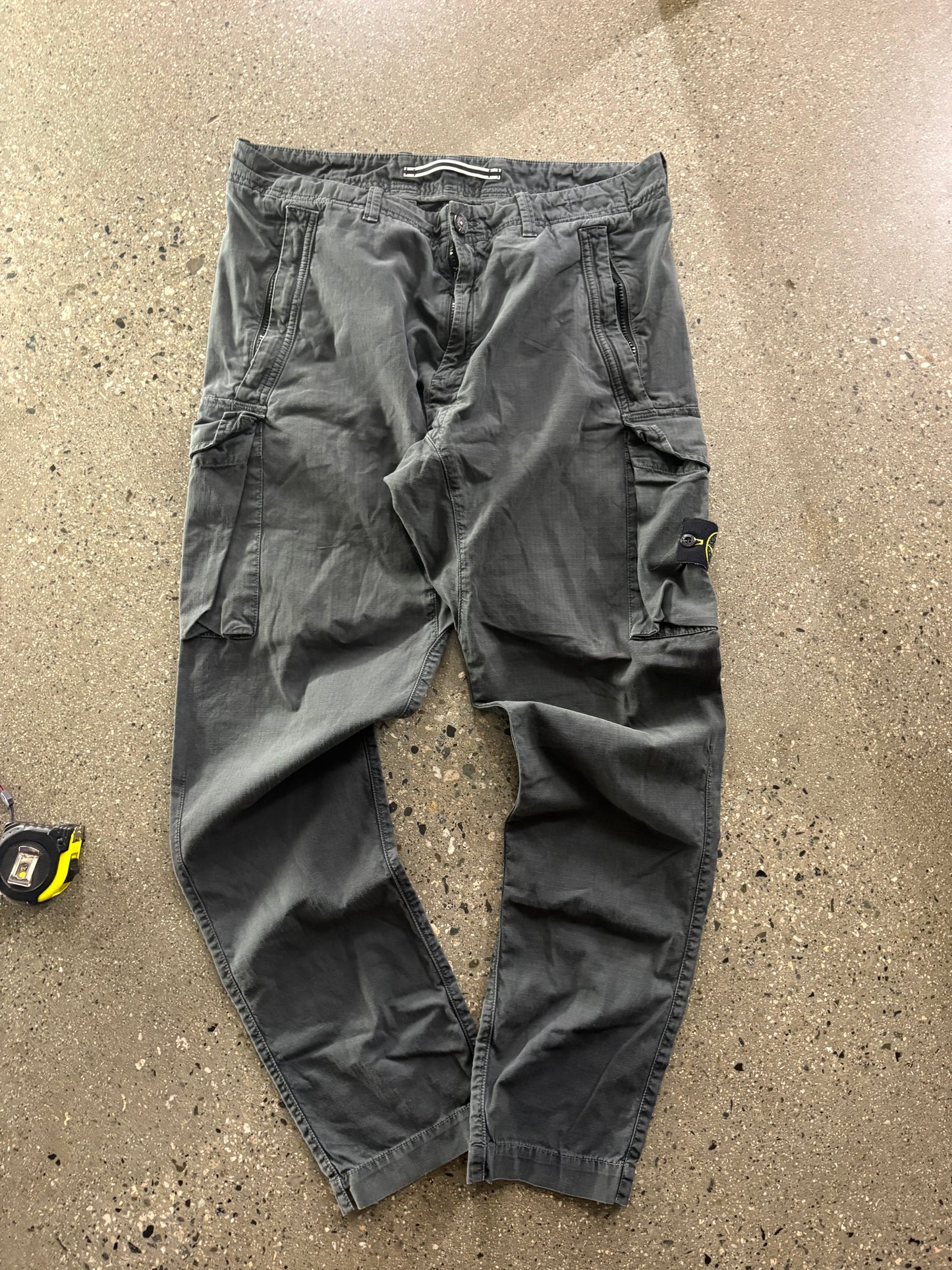 (32x30”) Stone Island stone washed cargos