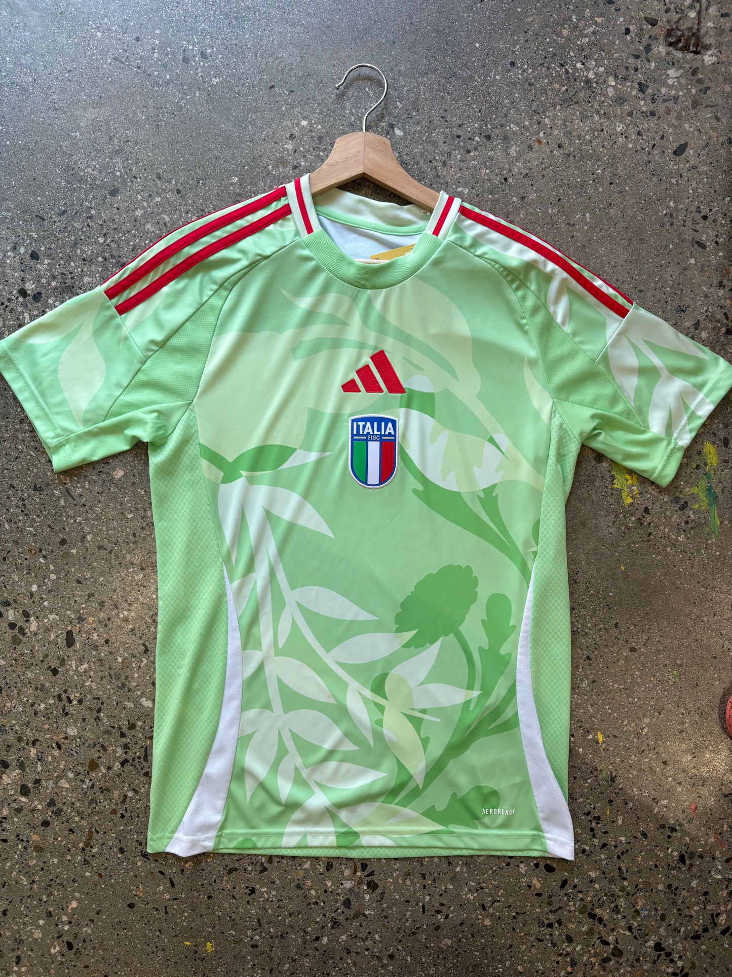 (S/M) Italy BRAND NEW 2025 away jersey