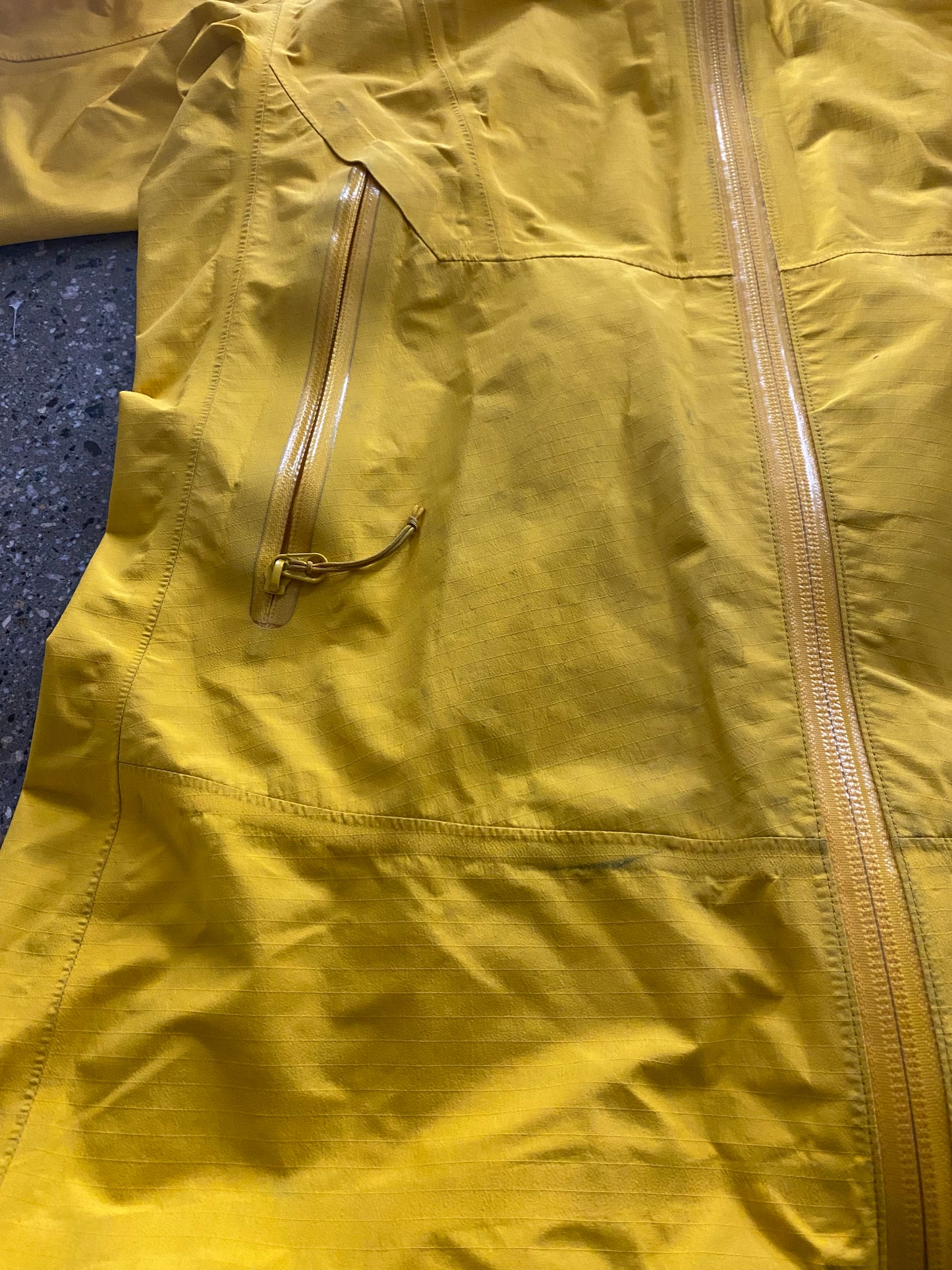 (Womens S) Arcteryx Beta SL yellow