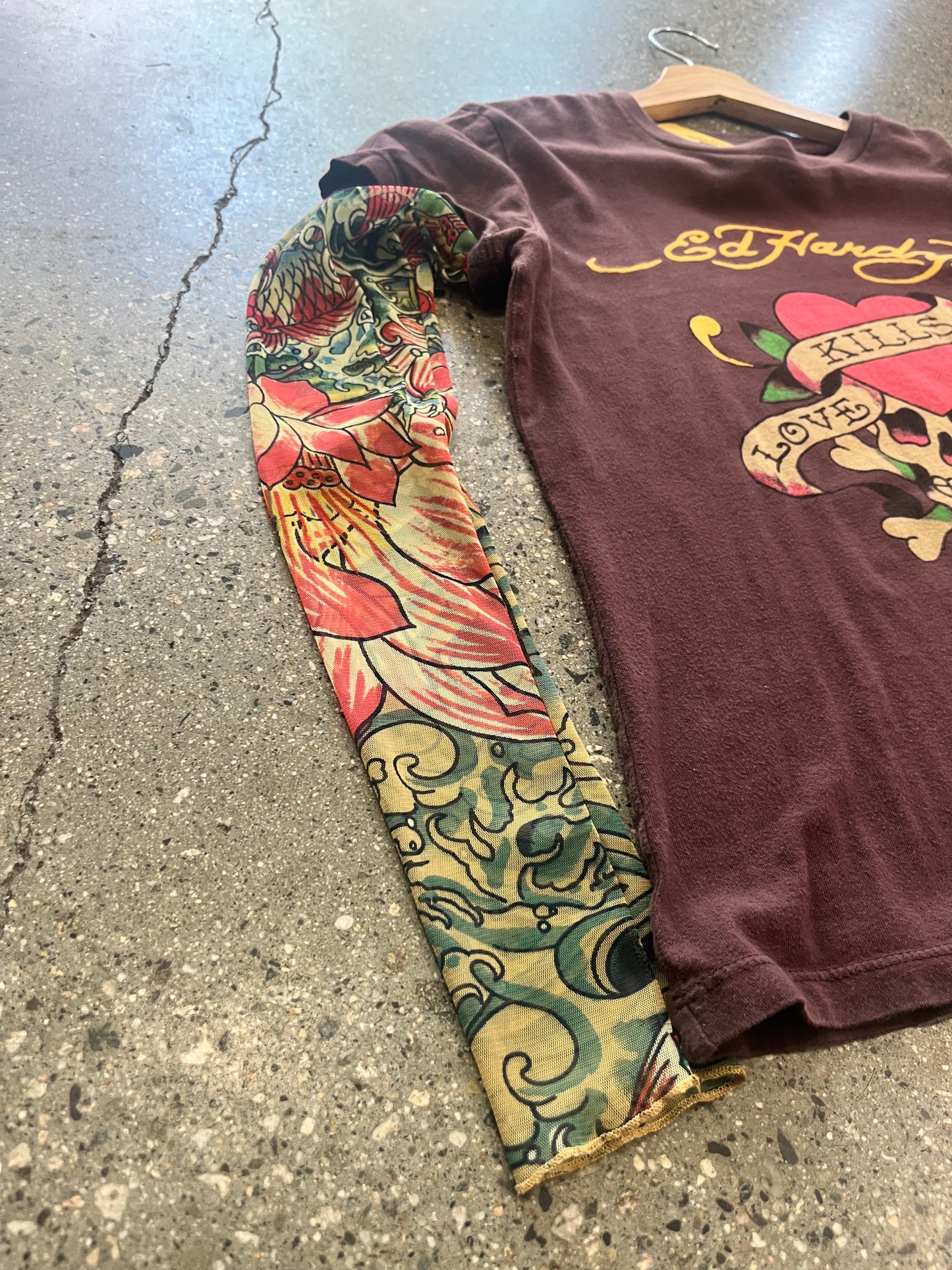 (Women’s M) Ed Hardy Brown LS Top