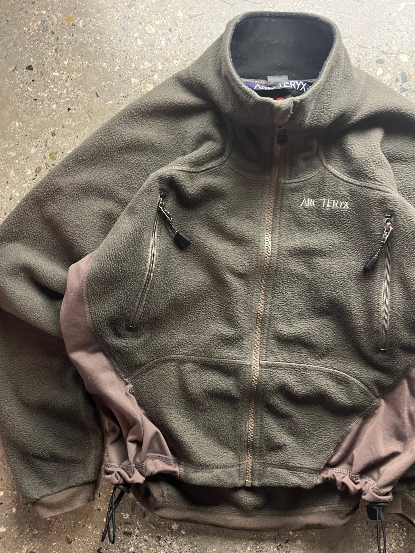 (S) Vintage Brown Arc’teryx Fleece