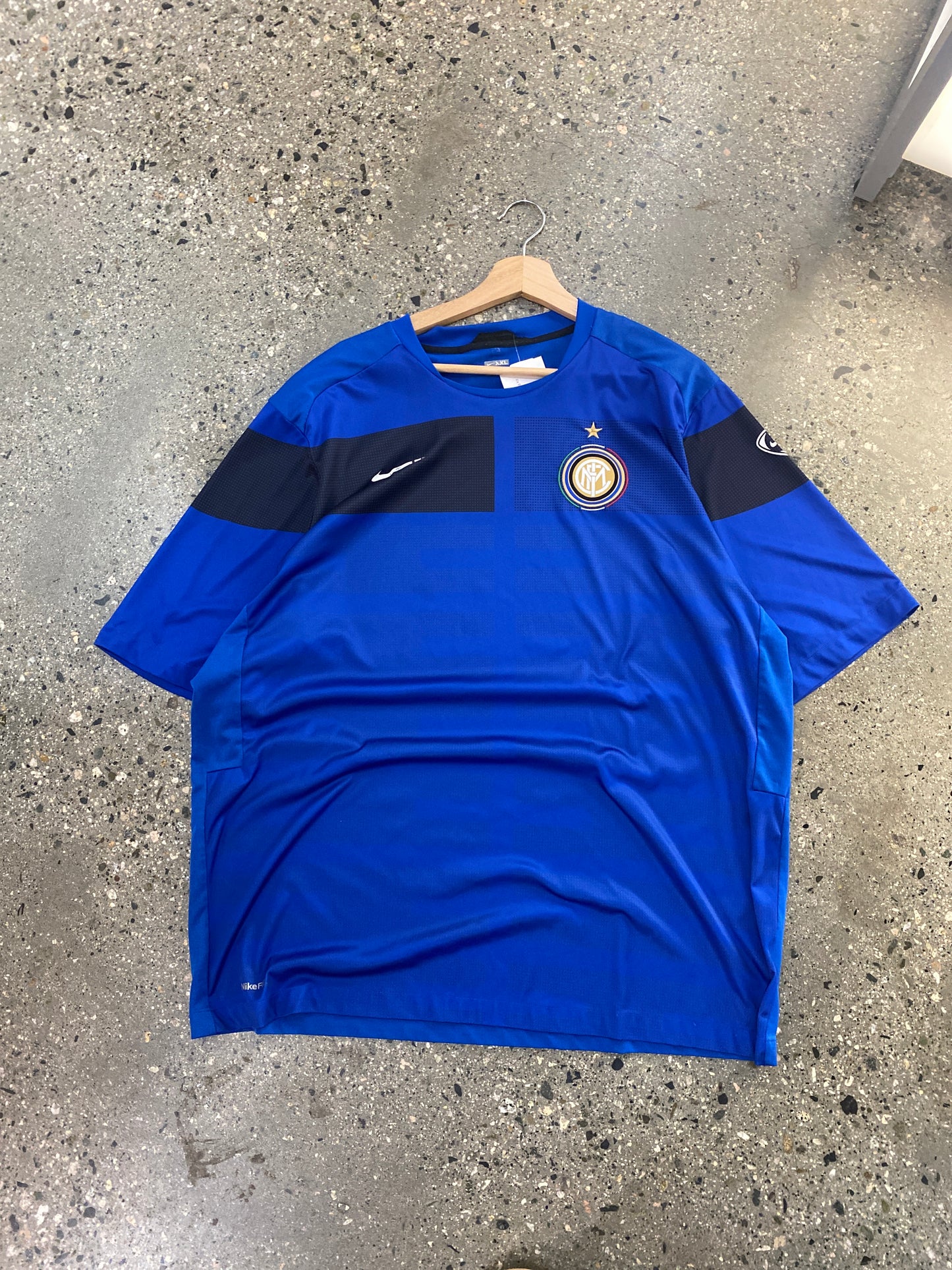(2X) 2010 Inter Milan Training Kit
