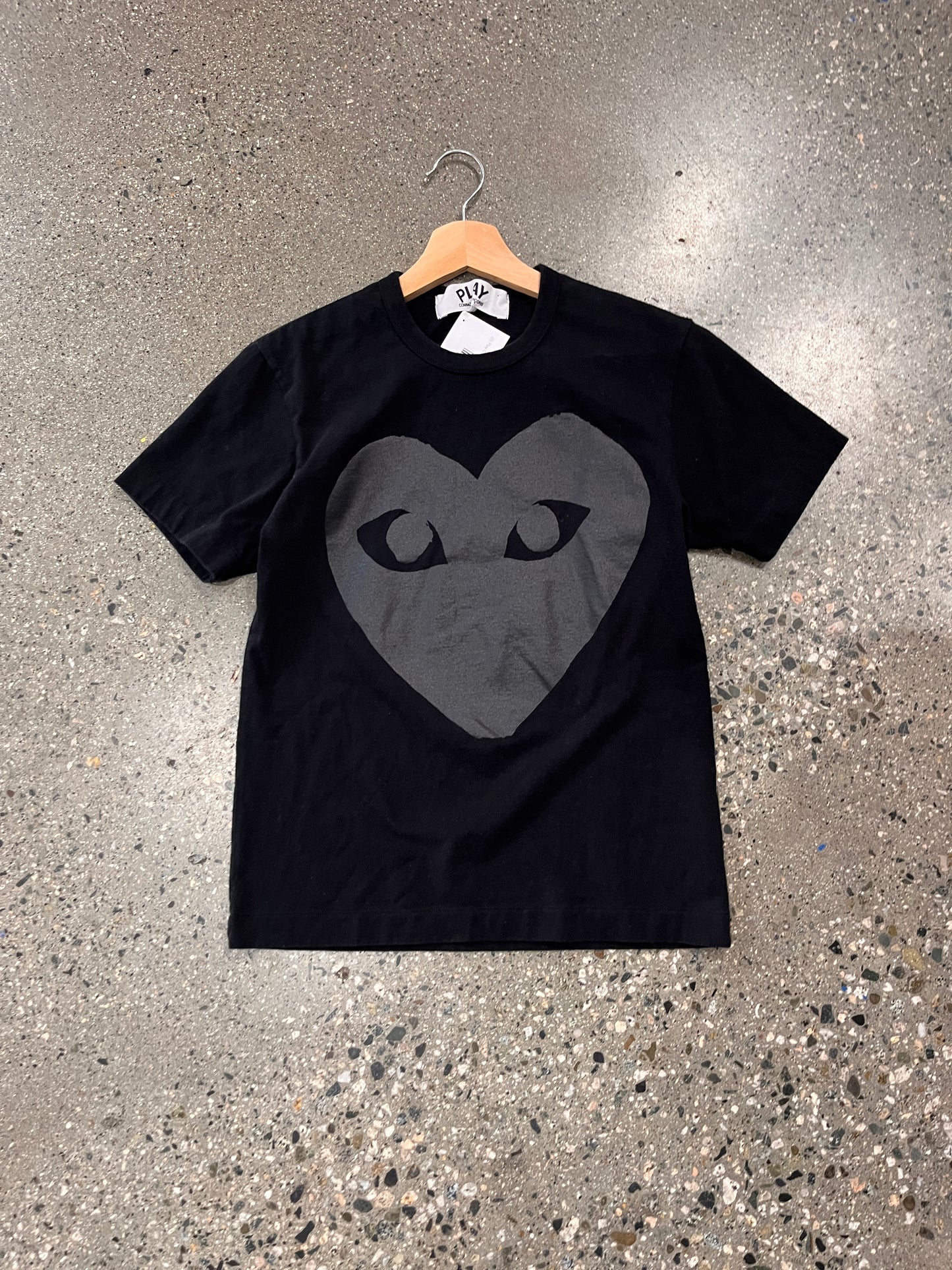 (S) Play CDG DOUBLESIDED HEART TEE
