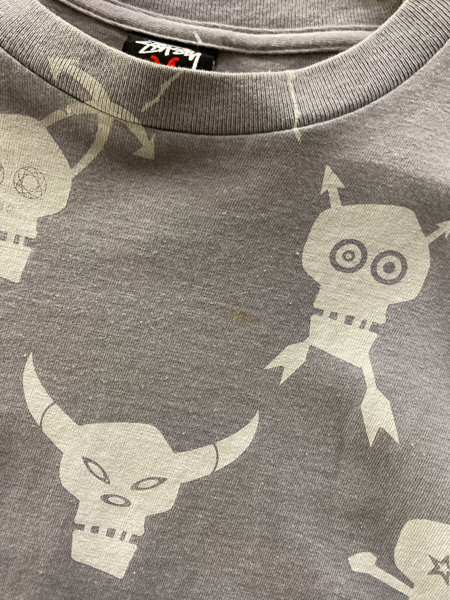 (M) (theerzy.co) 2010 Stussy Skull Tee AOP