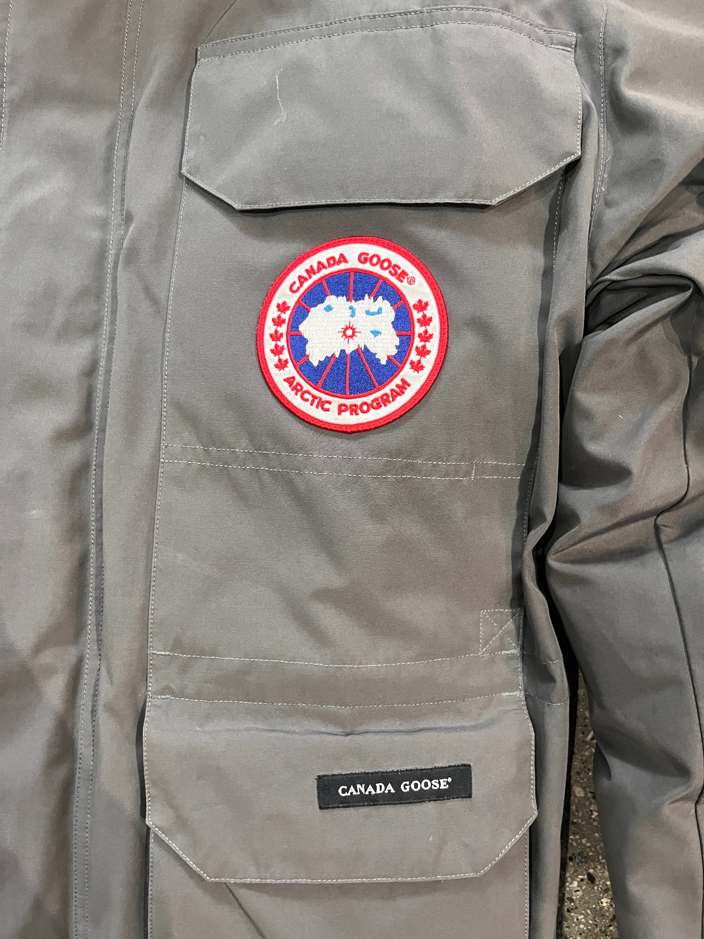 (XL) Canada Goose Expedition Parka ( Retails for $2095)