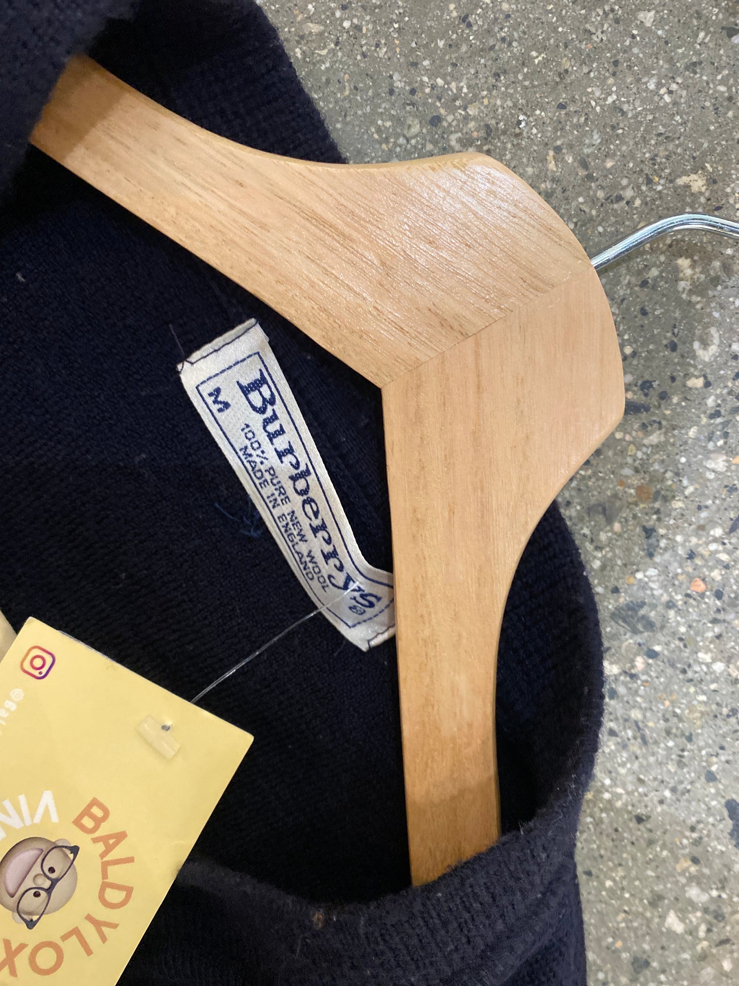 (M) Vintage Burberry Cardigan
