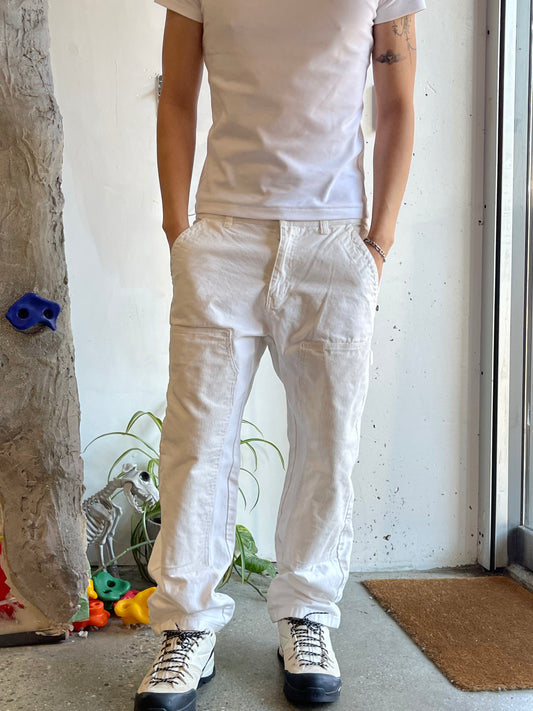 (32) Stussy Double Knee White Denim Jeans