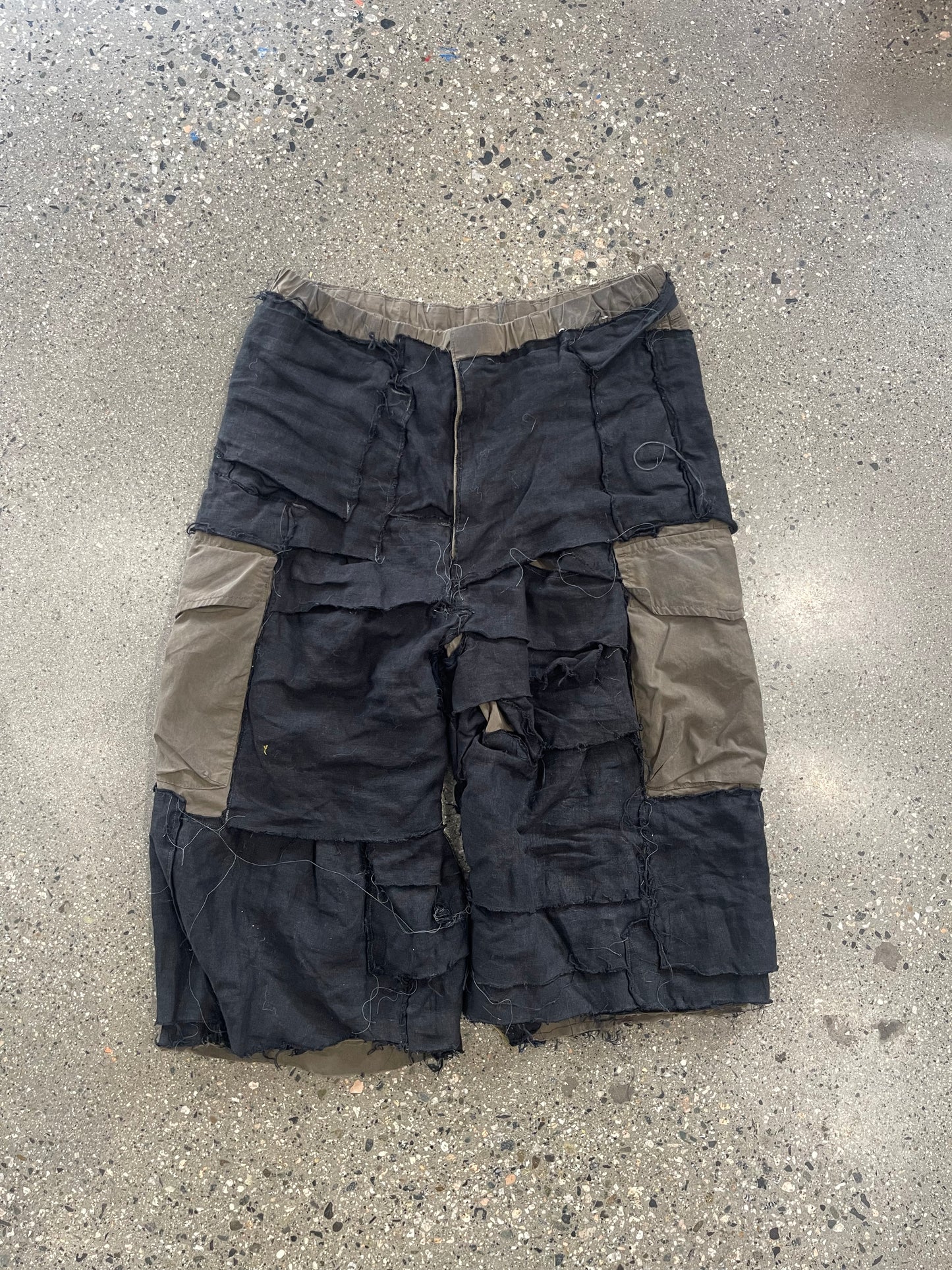 (32”) Rework Baggy Shorts