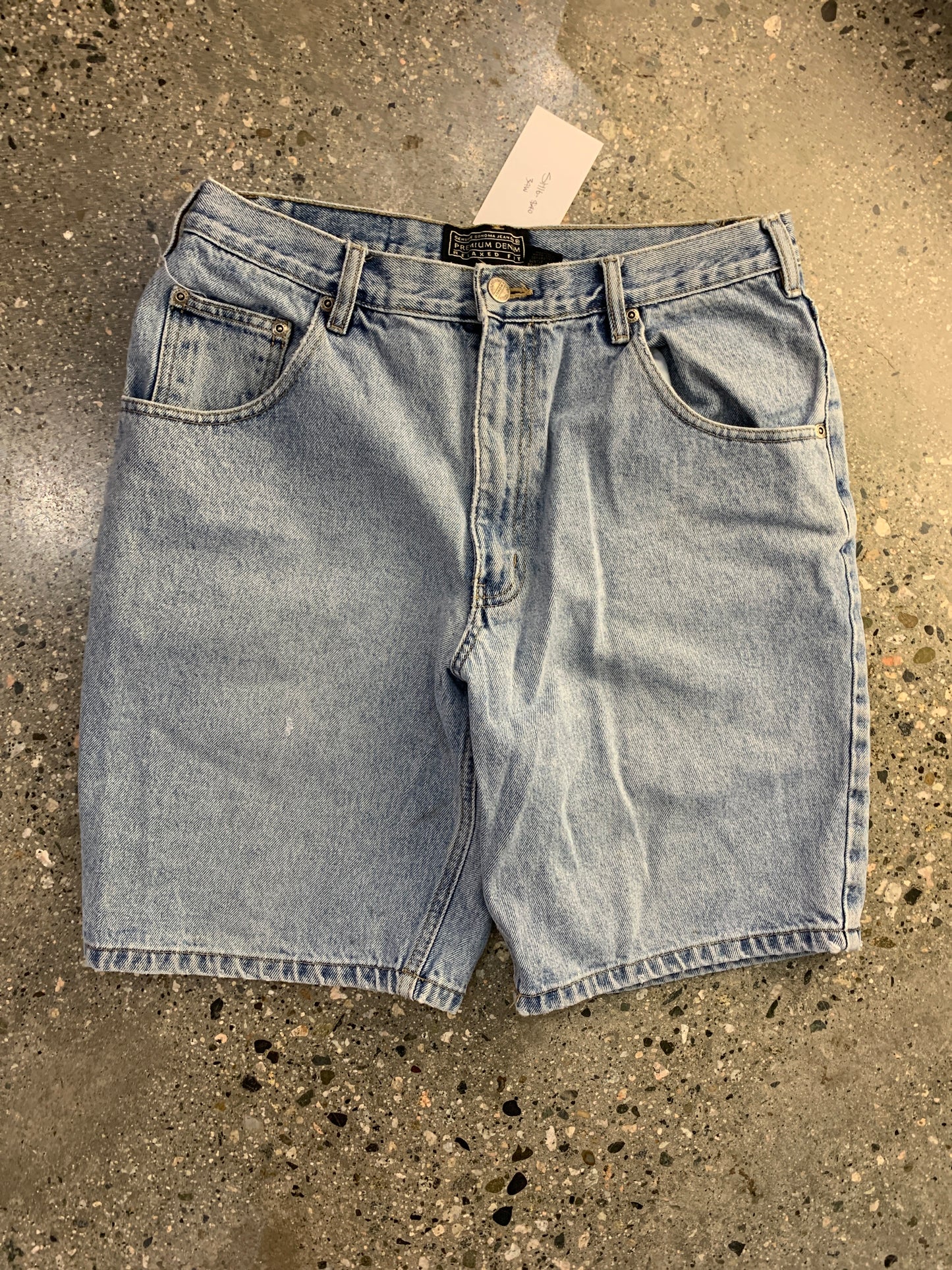 sh16 - 34w Blue Washed Jorts