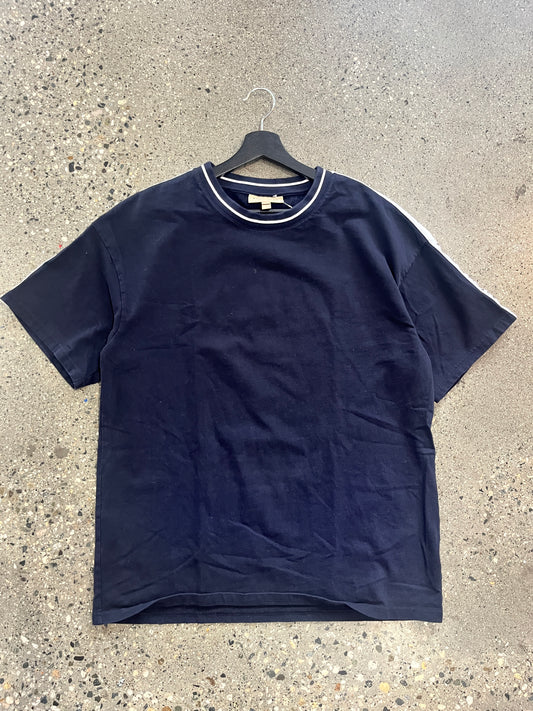 (L) Burberry Tee