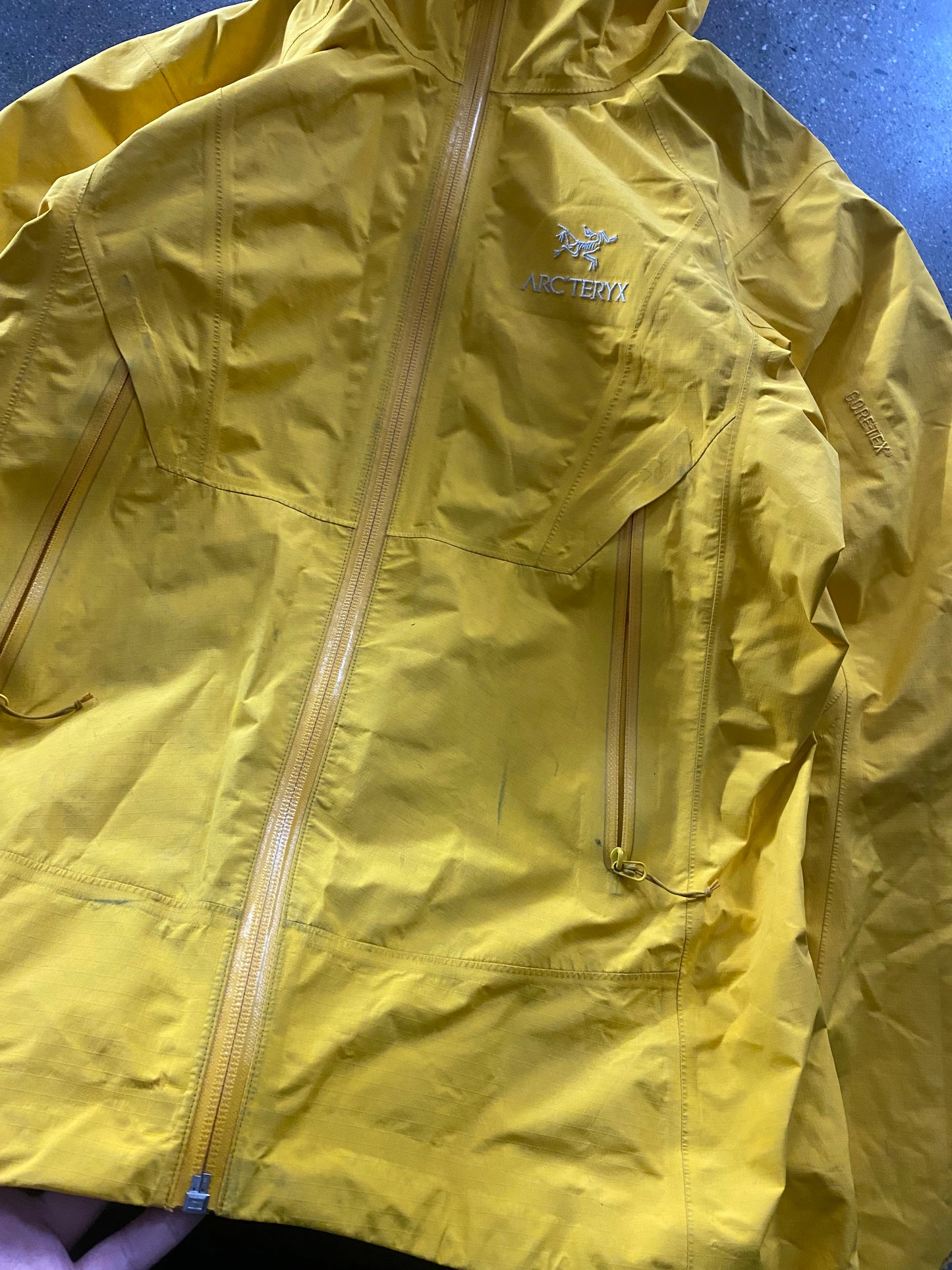 (Womens S) Arcteryx Beta SL yellow