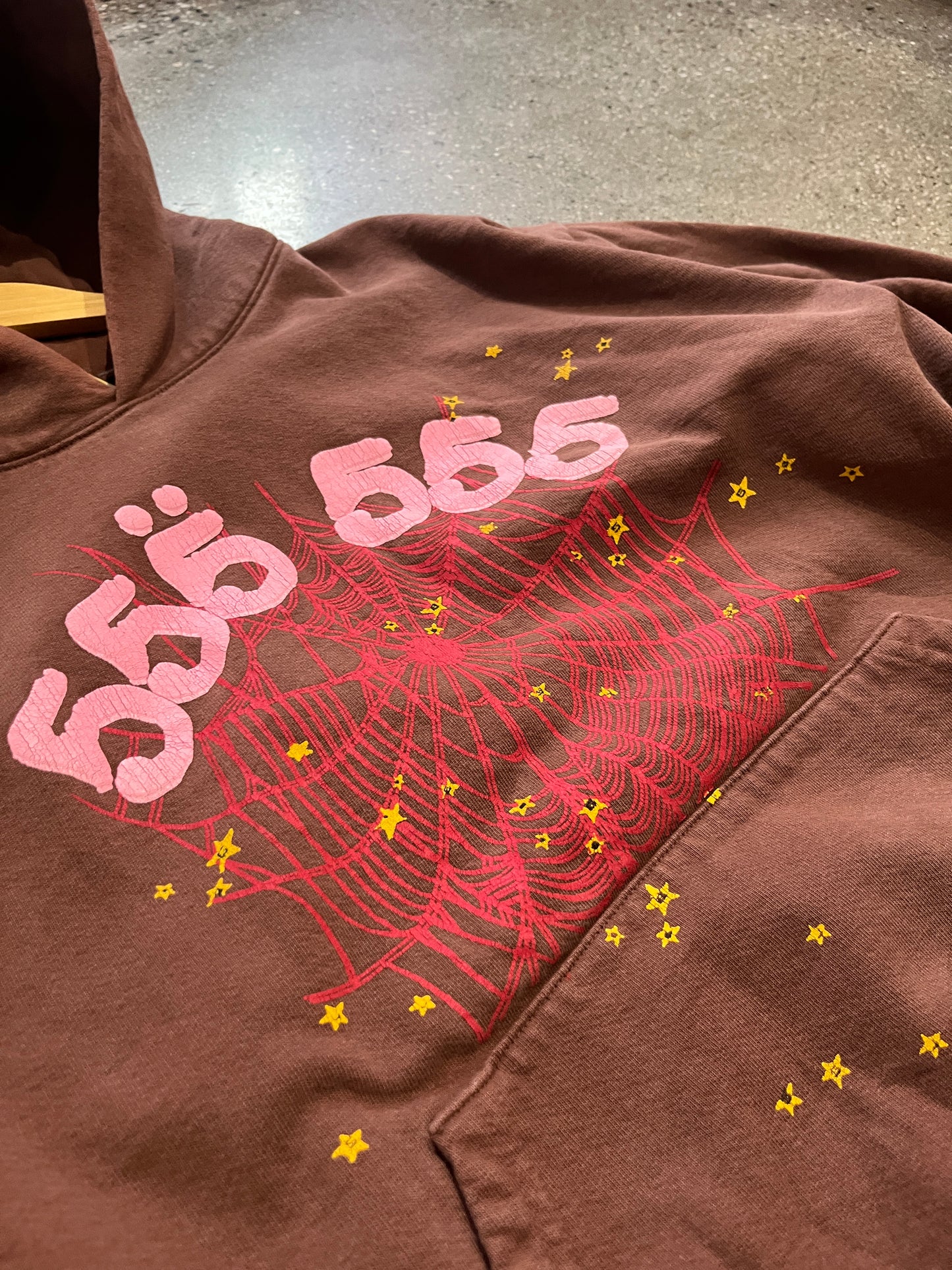 (L) Sp5der Brown Hoodie
