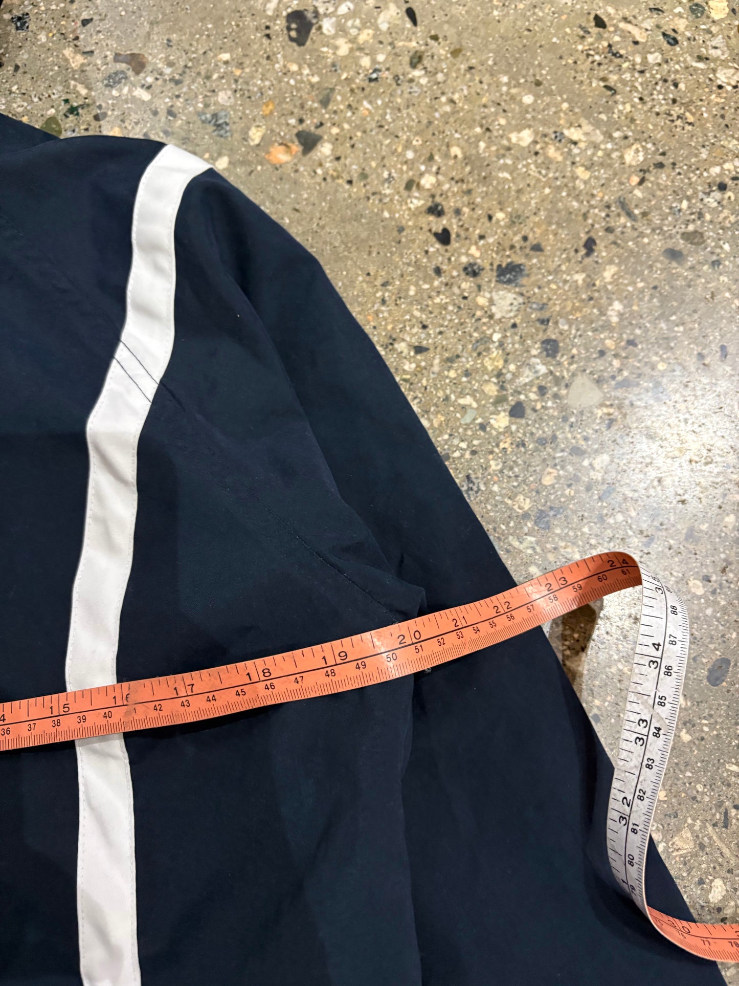 (womens M) 2000s Nike Windbreaker