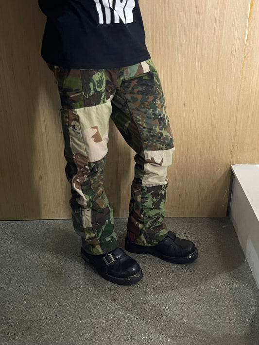 (30”) Gallery Dept Camo Painter Pants