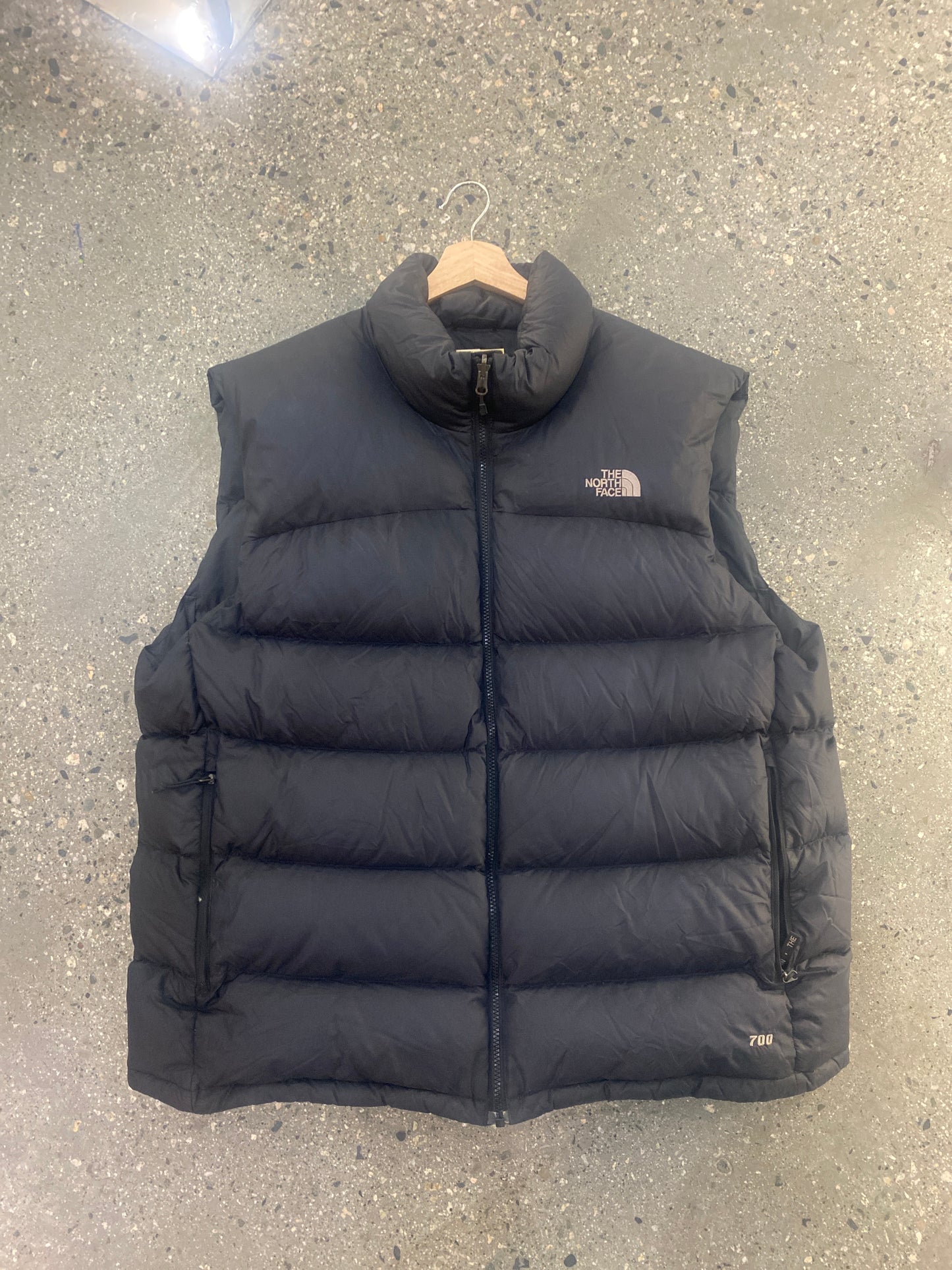 (2X) TNF 700 vest