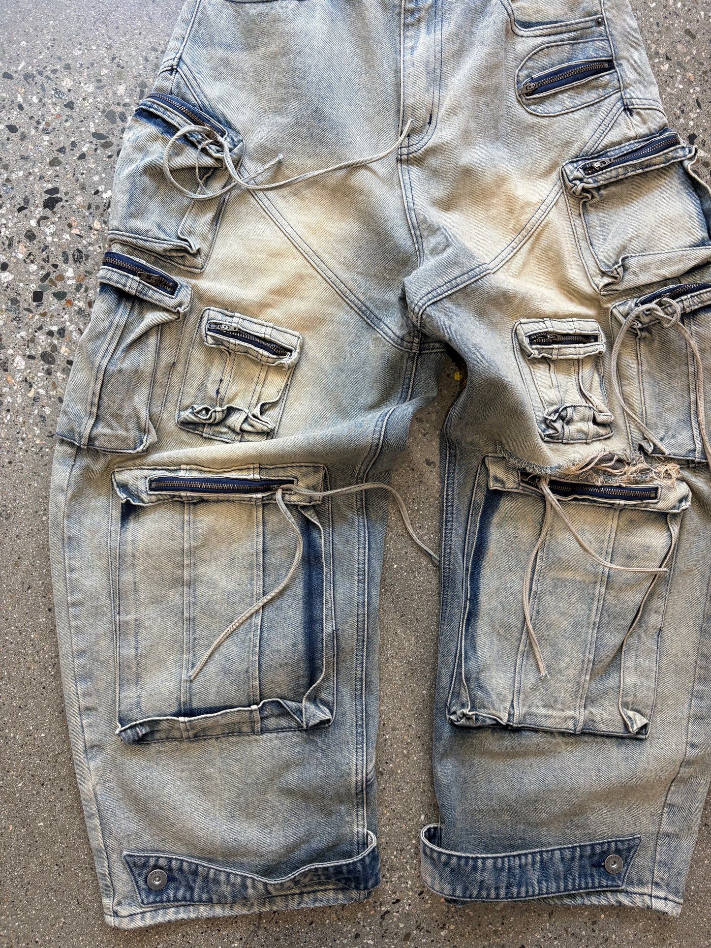 Latui Atelier ASSLYUM*69 Cargo