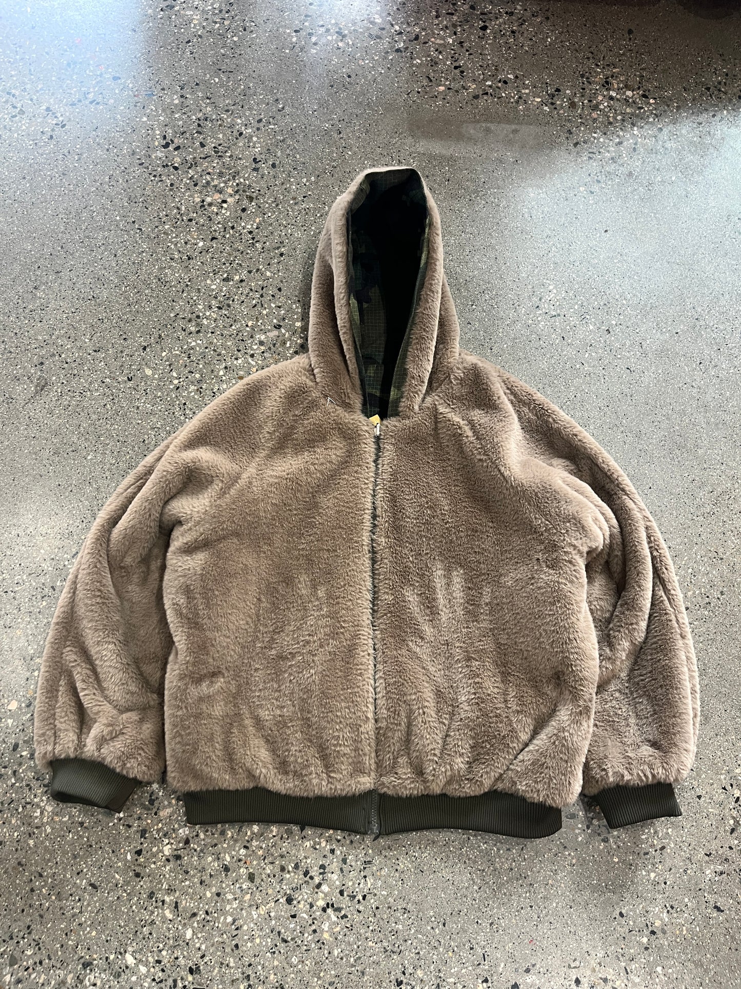 (XL/2X) Camo Reversible Fleece Workwear Jacket