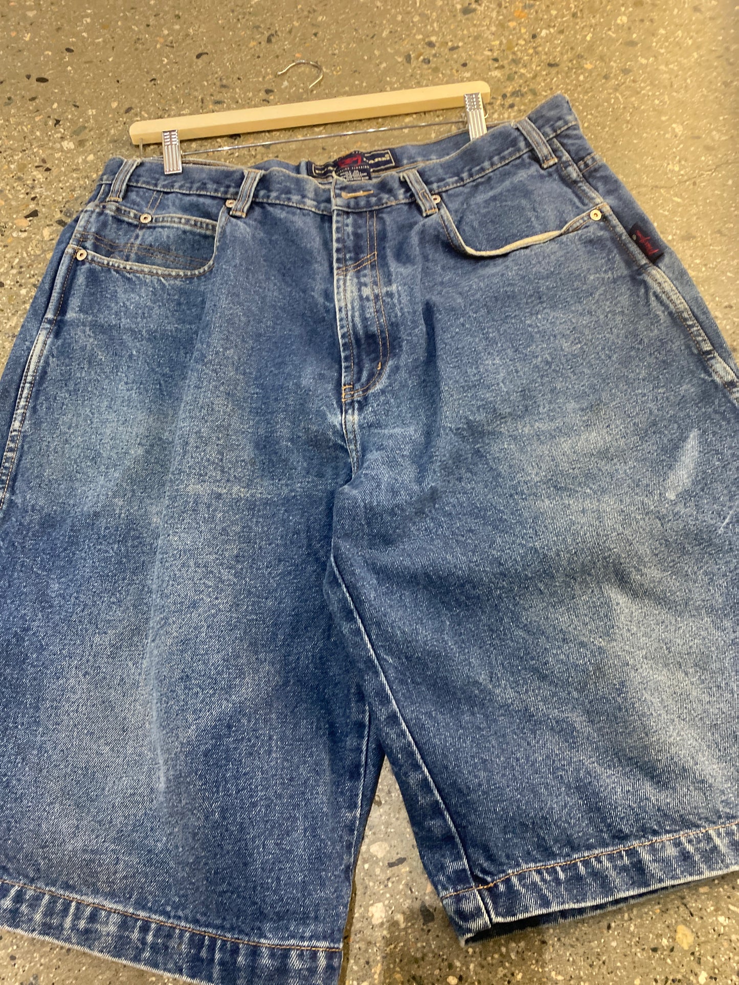 (36”) Phat Farm Baggy Jorts carpenter