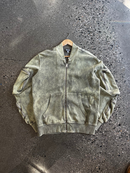 Diesel Cargo Bomber ( Retails for over $480)