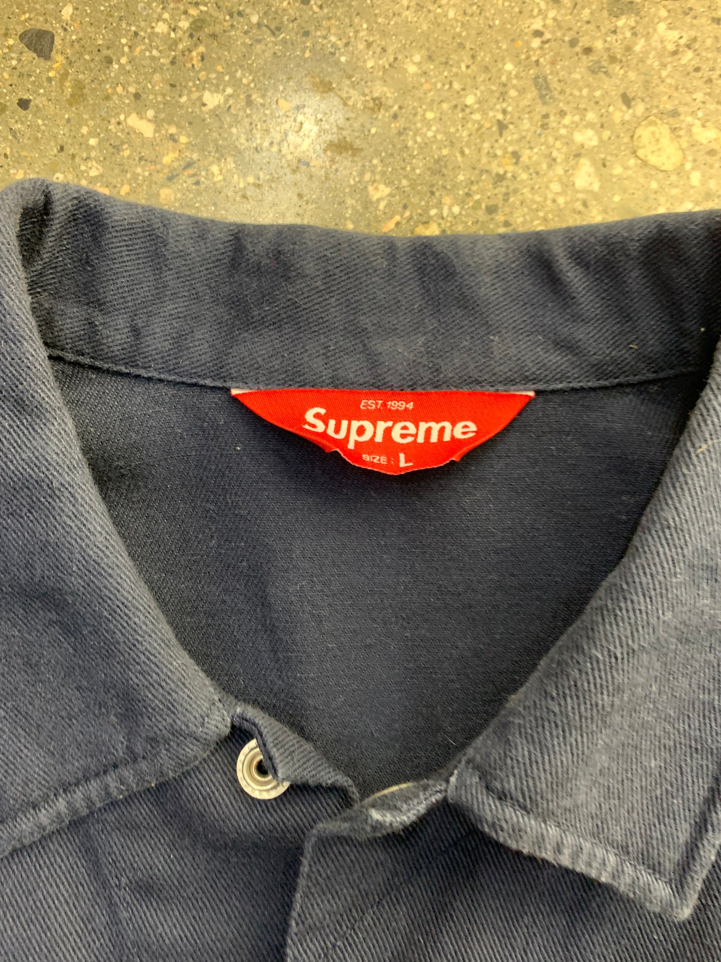(M) Supreme Button Up