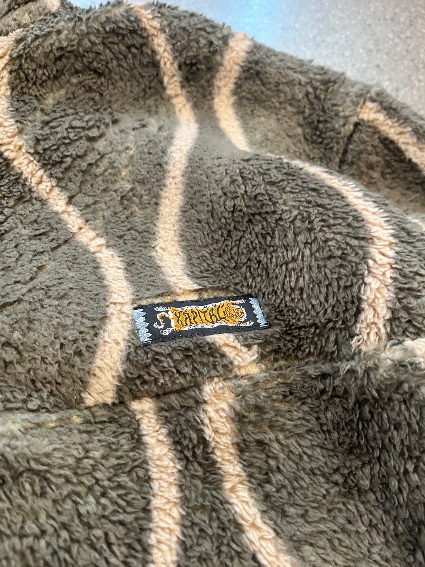 (M/L) Kapital Tiger Fleece