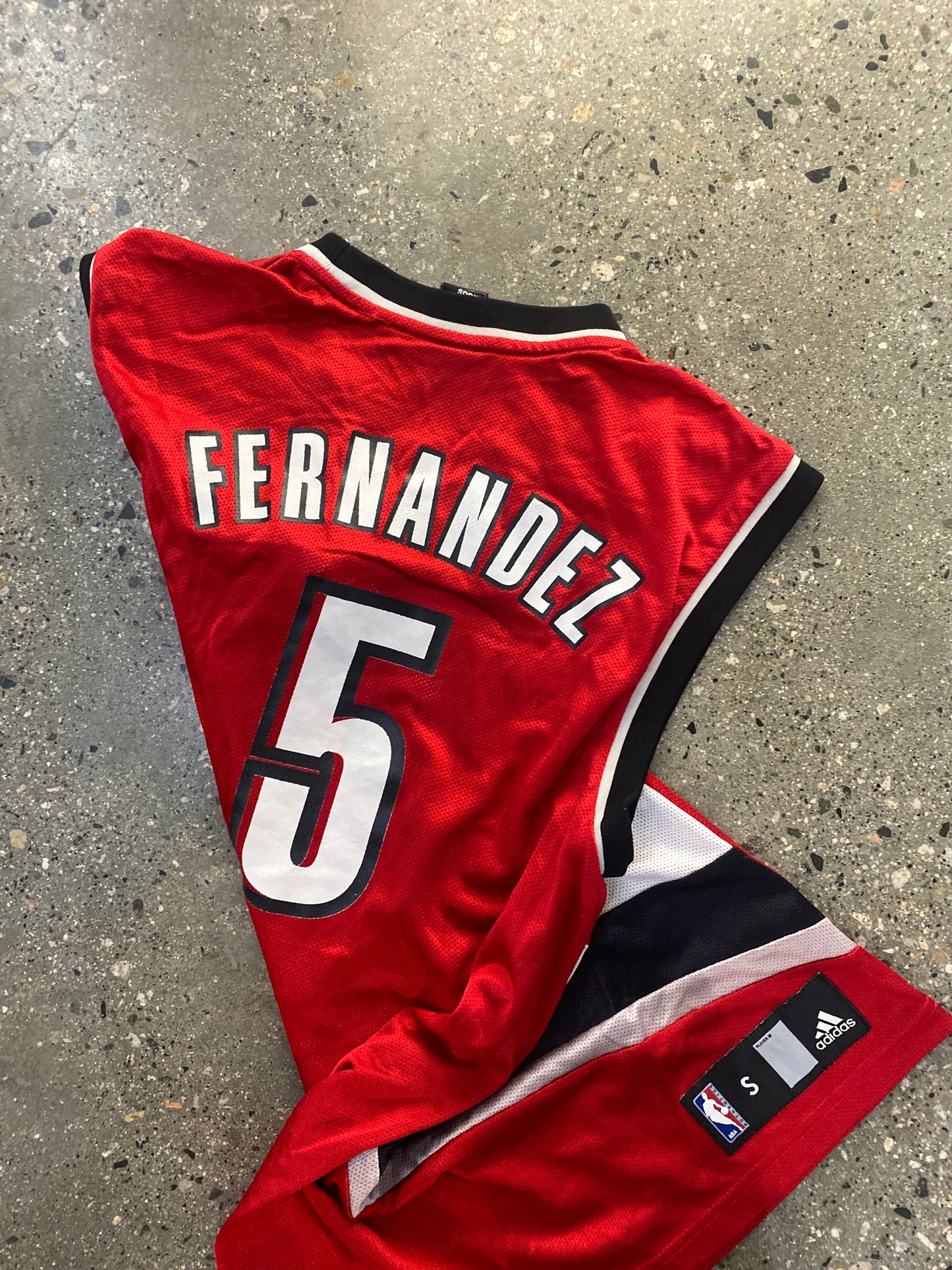 (S/M) Portland Trailblazers Rudy Fernandez Adidas Jersey