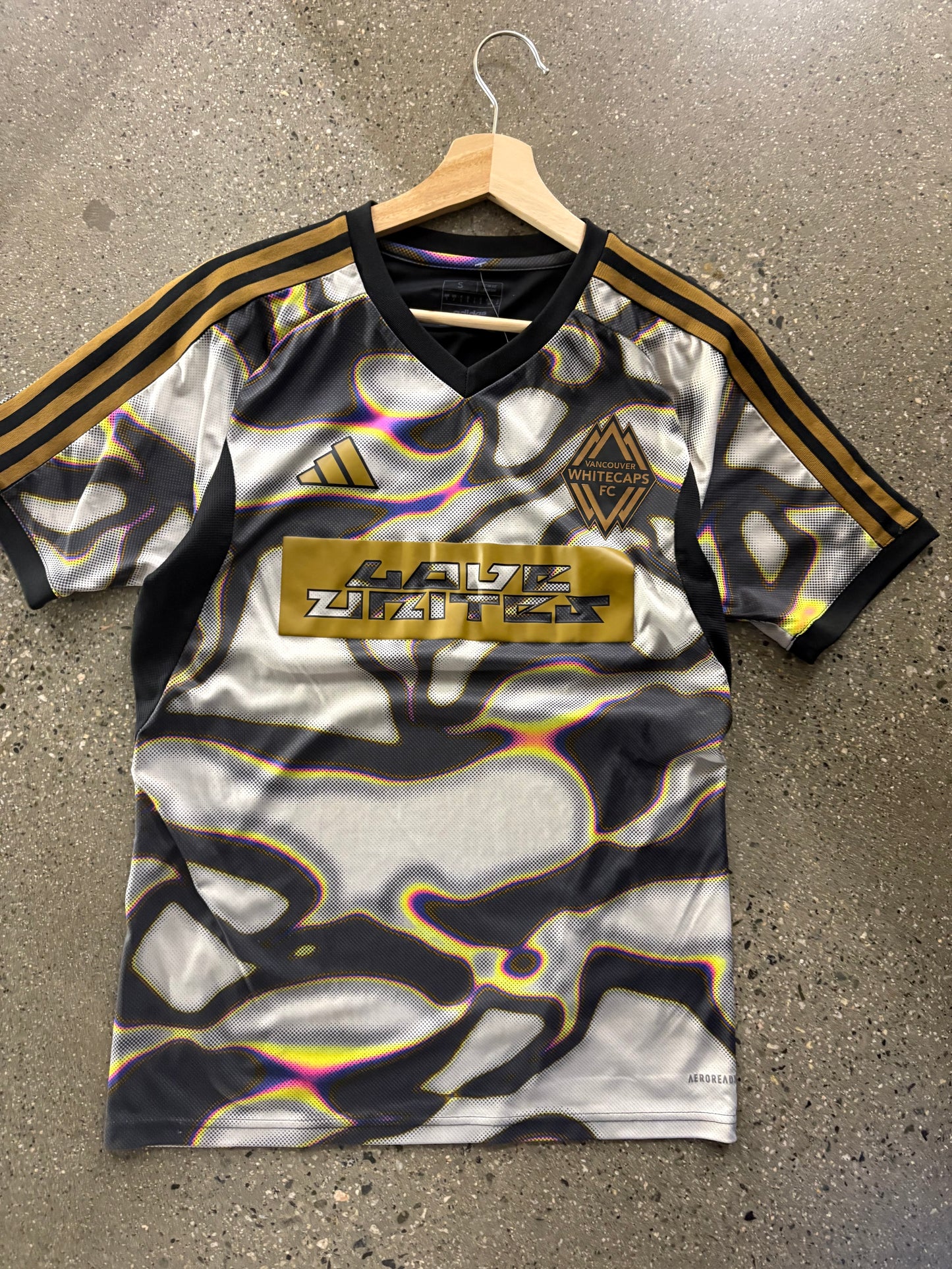 (S) 2024 Vancouver Whitecaps Jersey “ Love Unites “