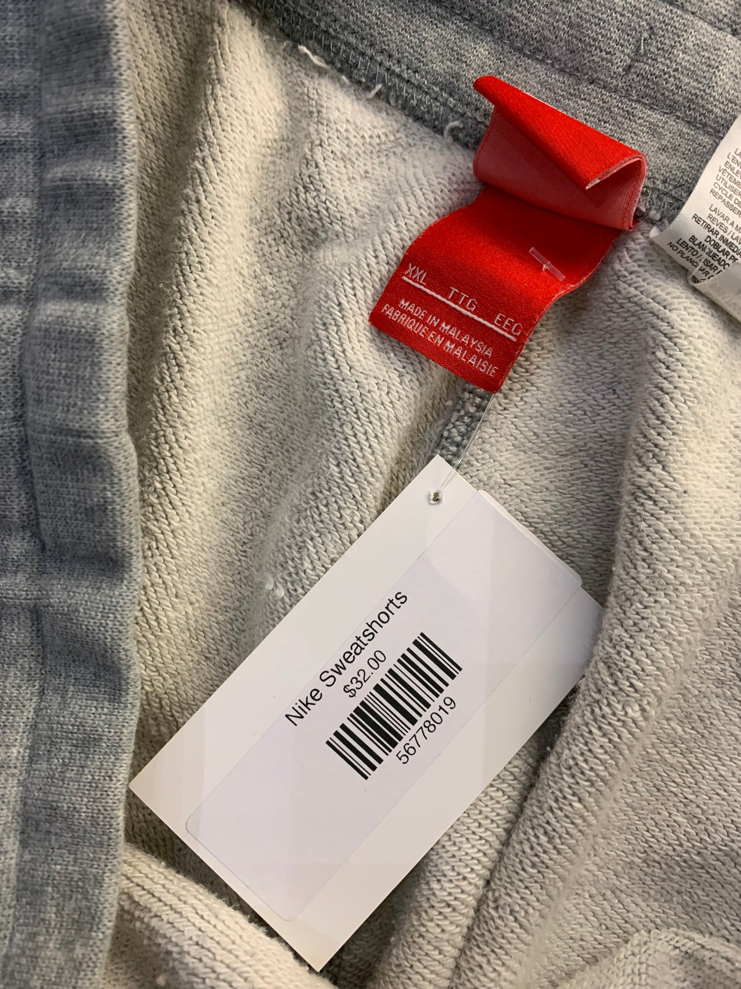 (2X) Nike Sweatshorts