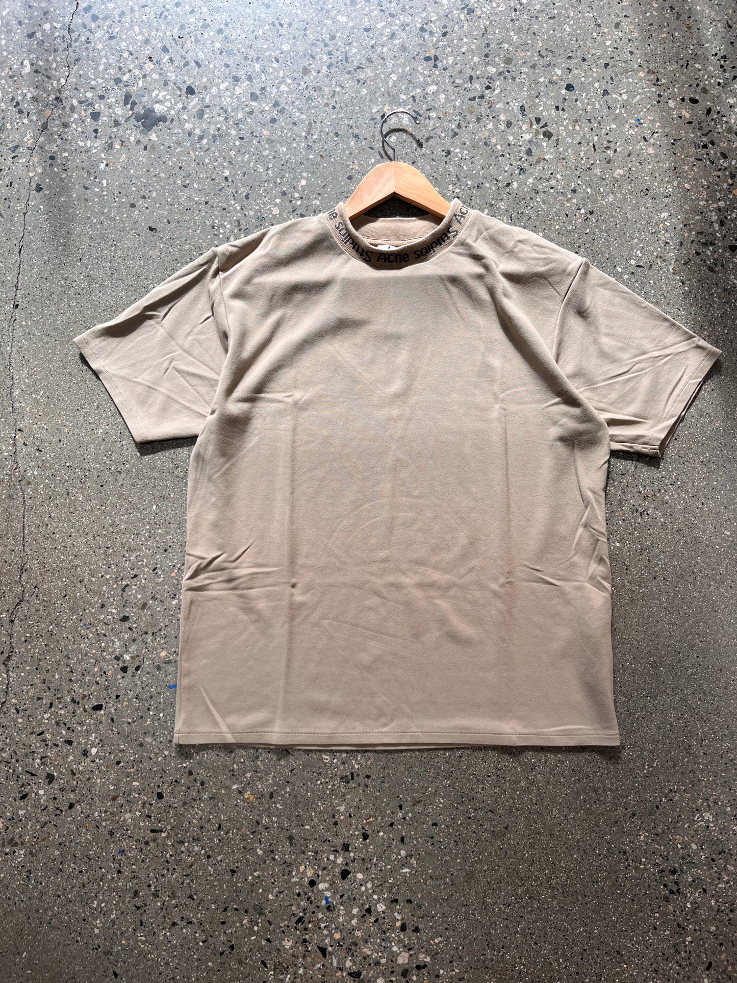 (L) Acne Studios Ringer Style Tee