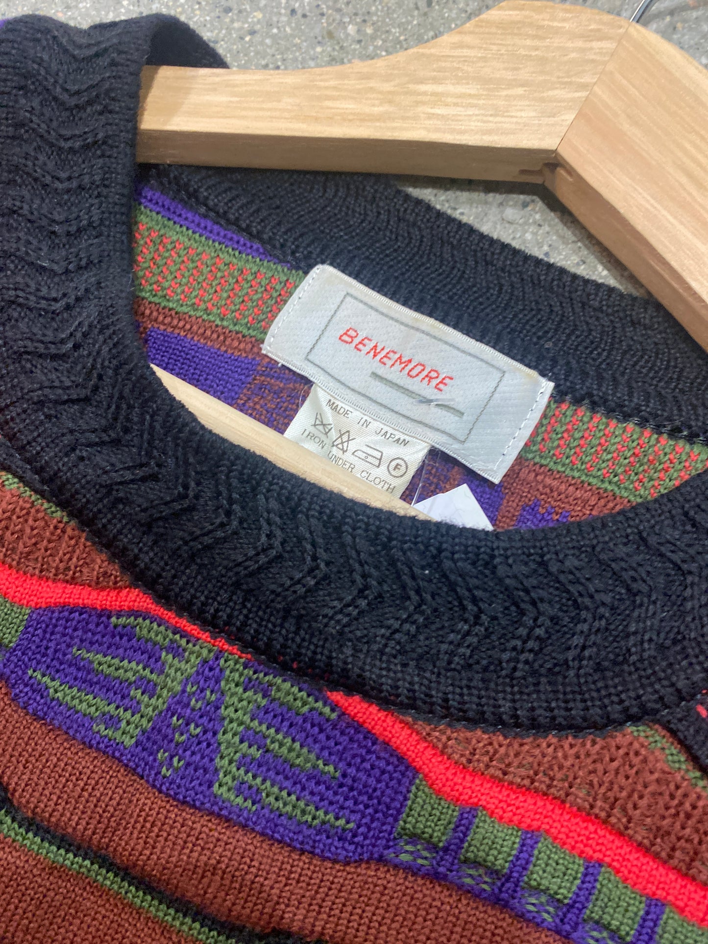 (M) Vibrant 3D Coogi Style Knit