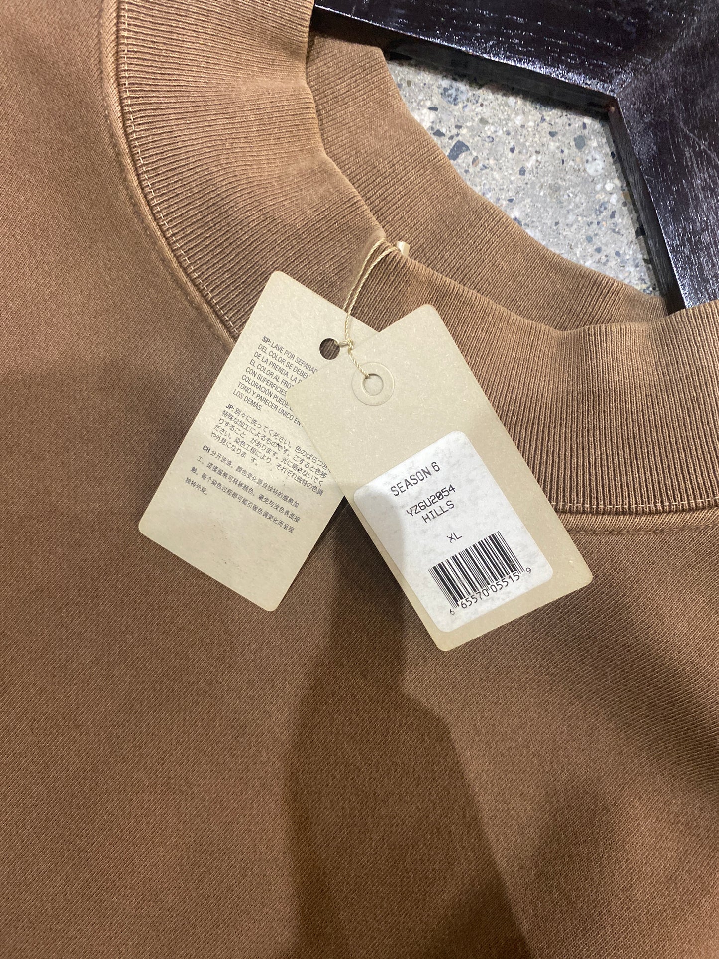 (XL) BNWT Yeezy Season 6 Mockneck