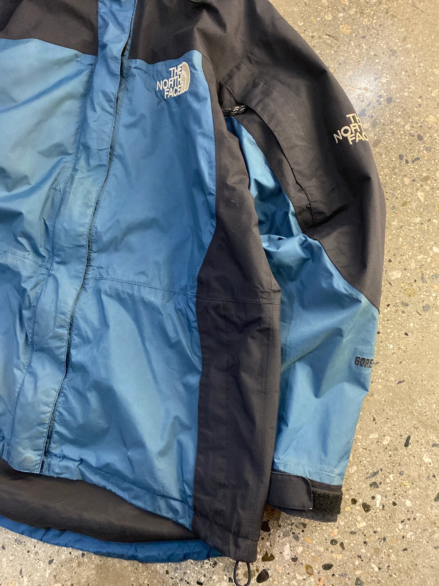 (womens m) FW3 - TNF GORETEX JKT Mid blue