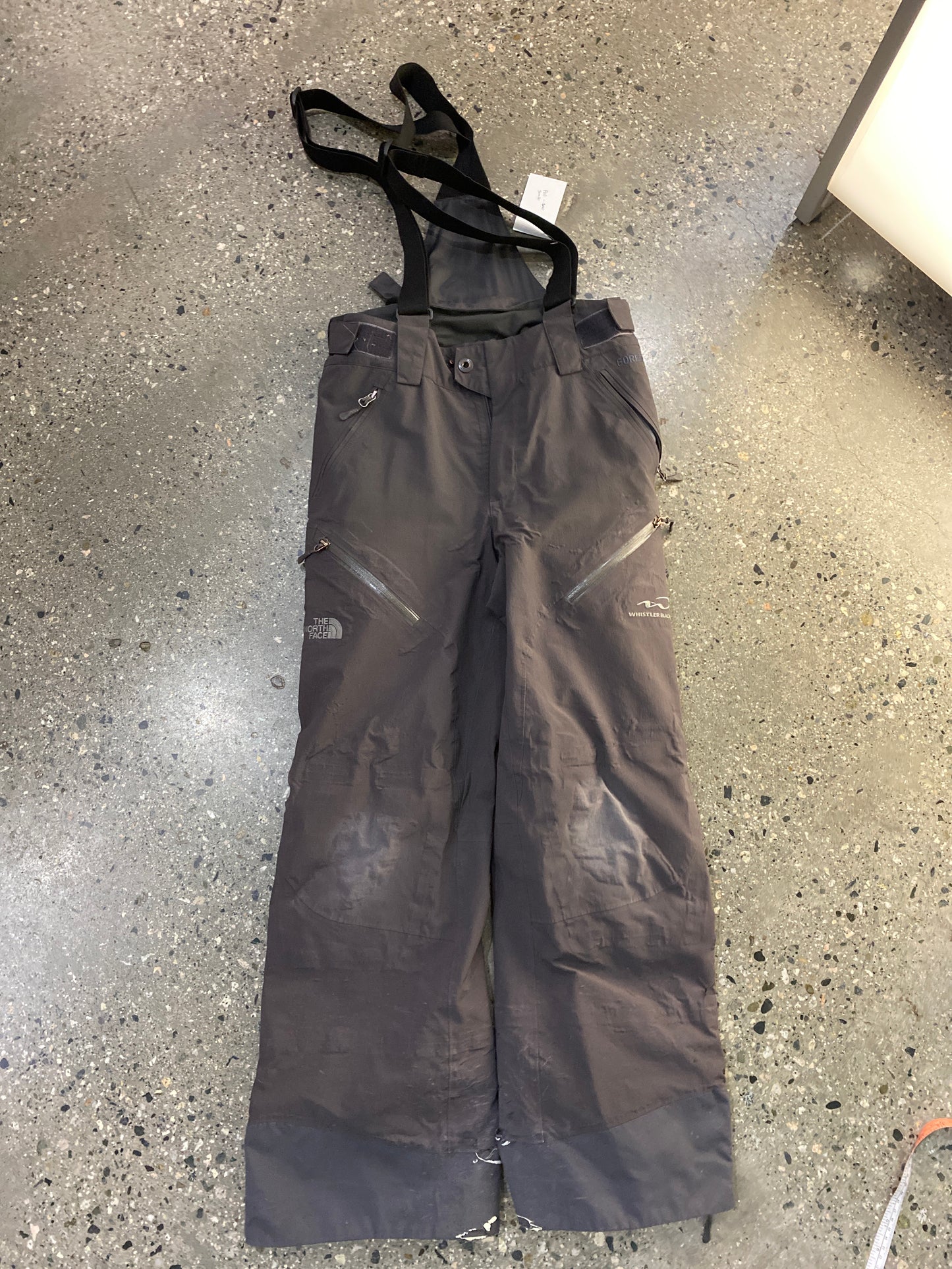 (30x30) FW1 - The North Face Snowpants with Suspenders