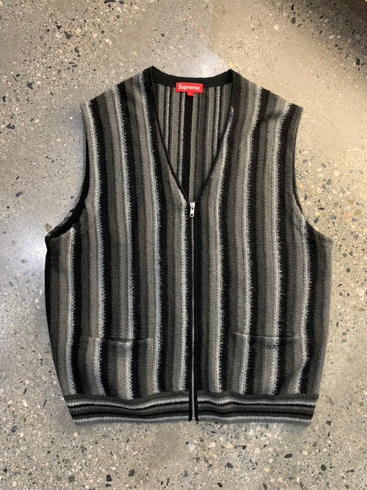 (L/XL) Supreme Striped Knit vest SS21