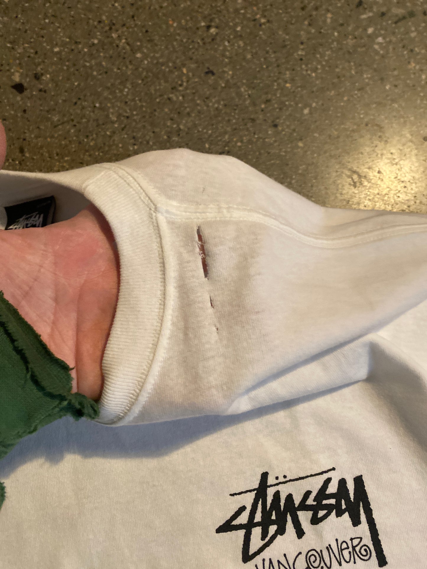 (2X) BNWT Stussy Vancouver Tee ( tear on shoulder )