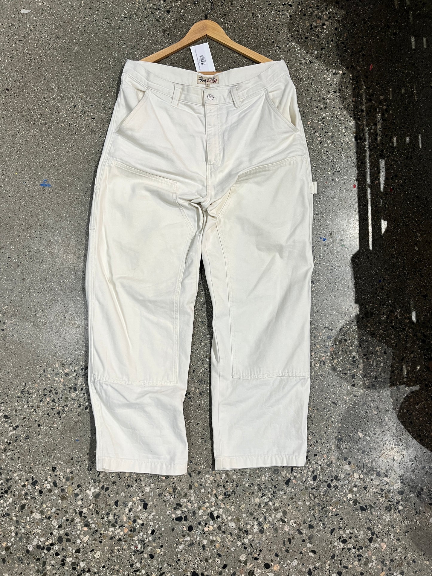 (34”) Stussy White Doubleknees ( Stains )