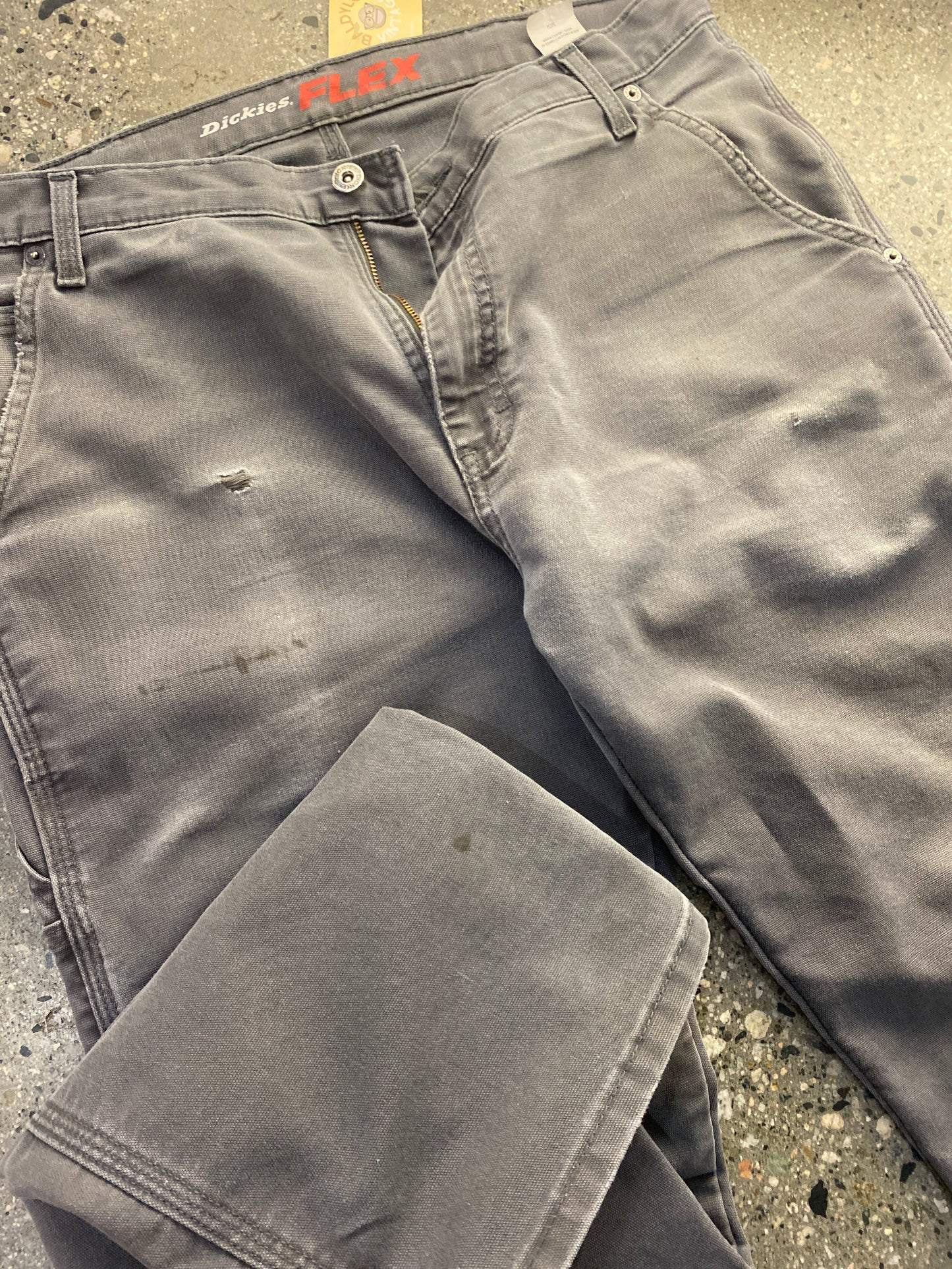 (34/34) Dickies Grey Carpenters