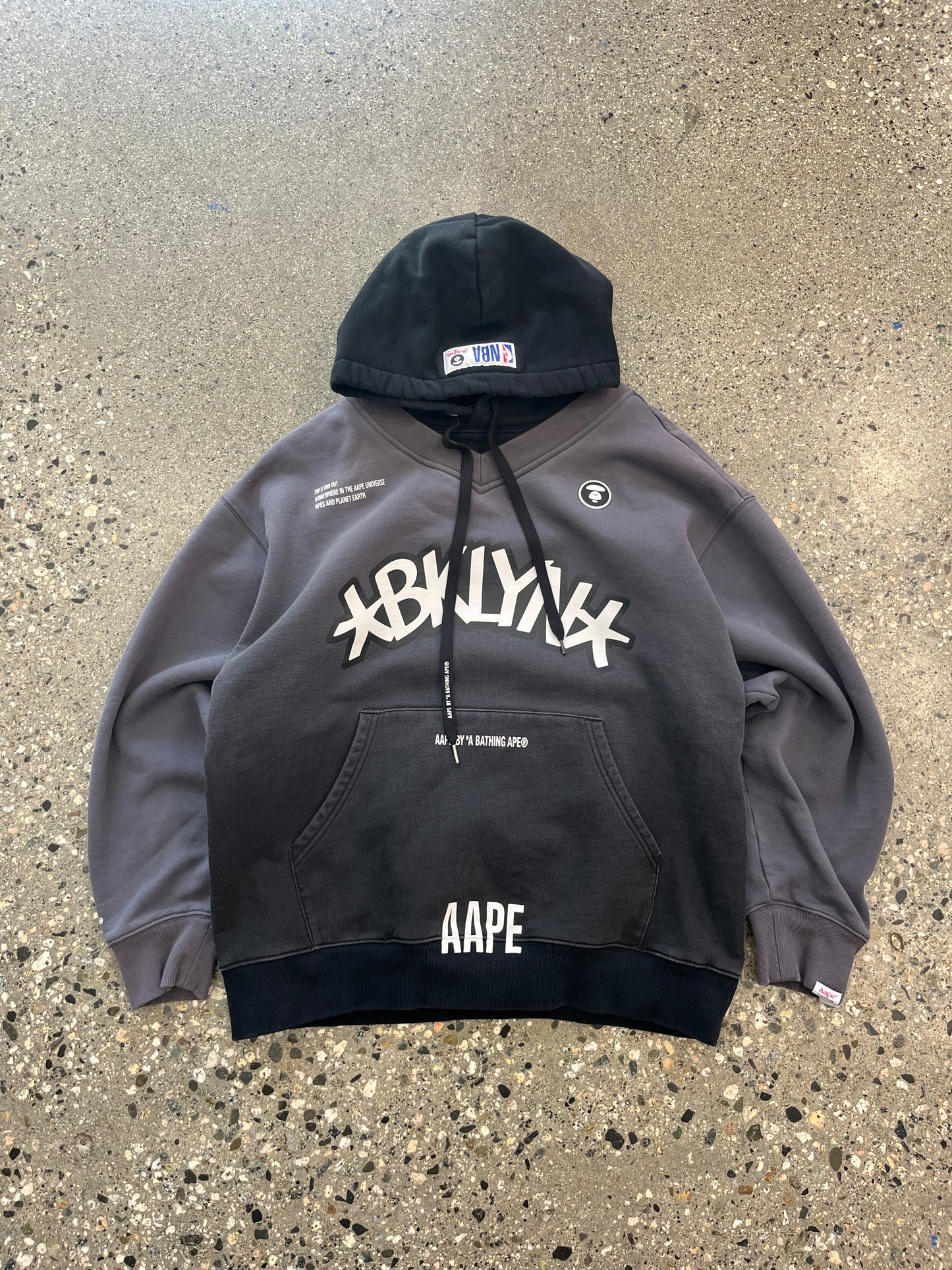 (L) AAPE x NBA BRKLYN NETS  hoodie grey