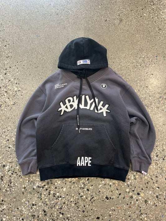 (L) AAPE x NBA BRKLYN NETS  hoodie grey