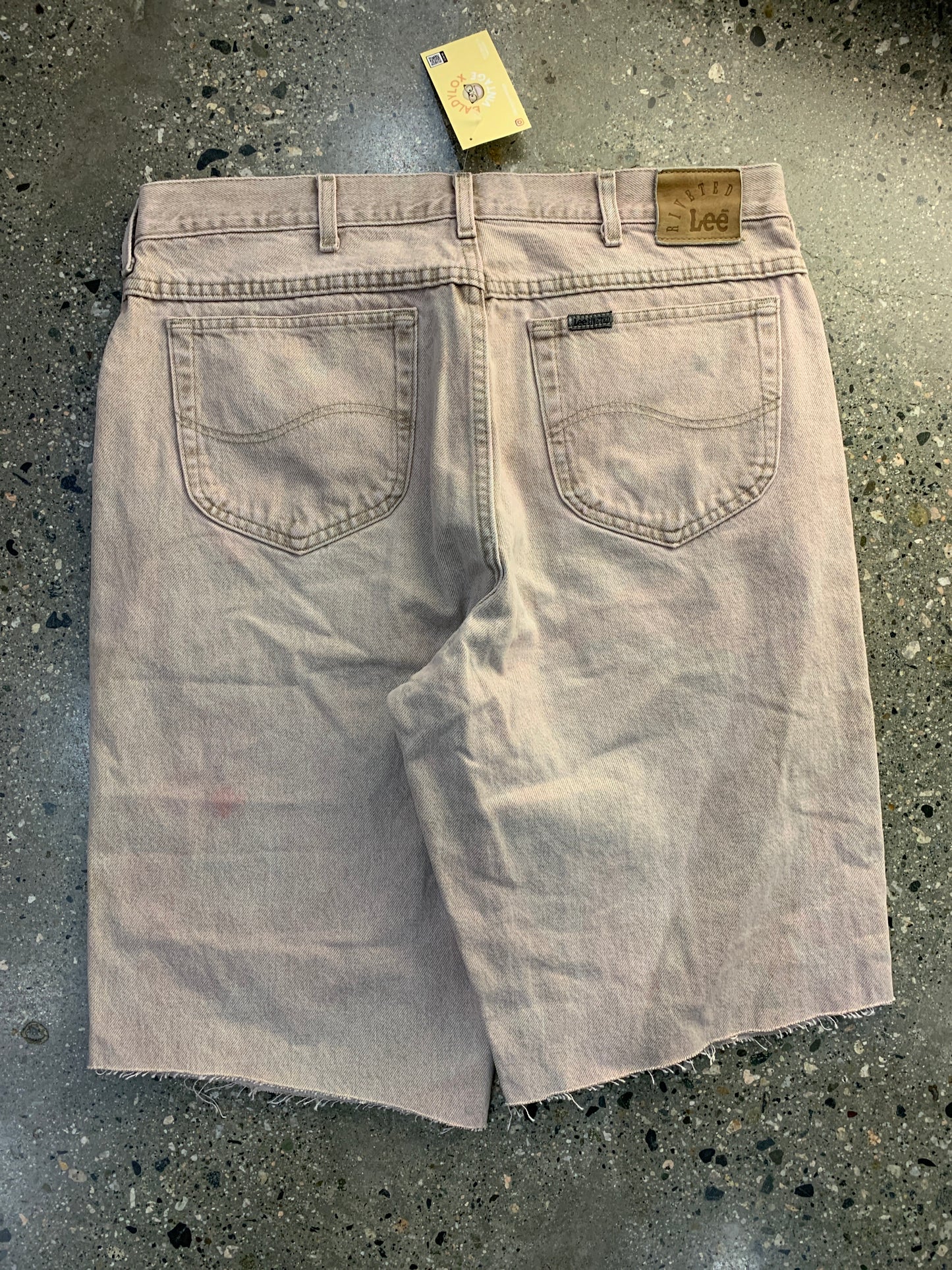 s63 - 35w Lee Cutoffs
