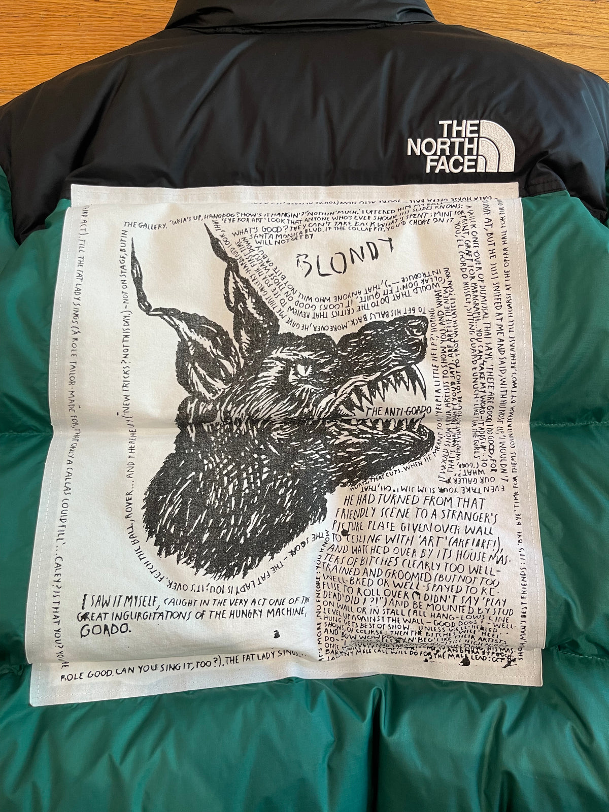 (Men’s M) The North Face x Supreme Nuptse