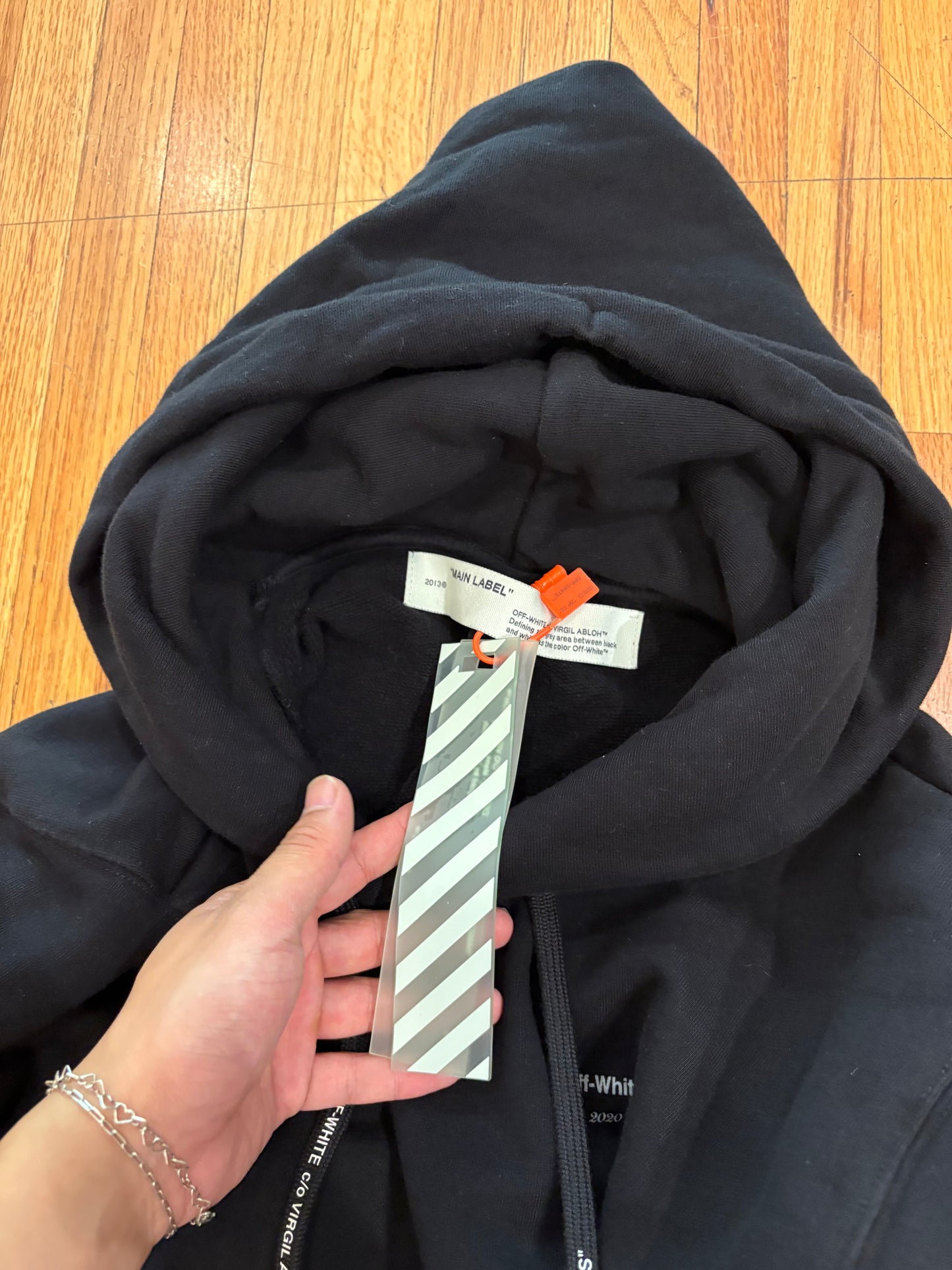 (M) BNWT Off-White FW20 Unfinished Diagonal Hoodie